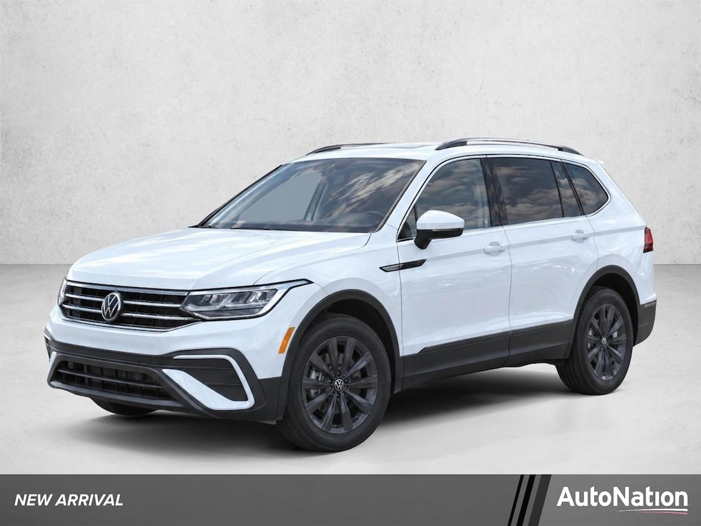 Used 2024 Volkswagen Tiguan 2.0T SE SUV