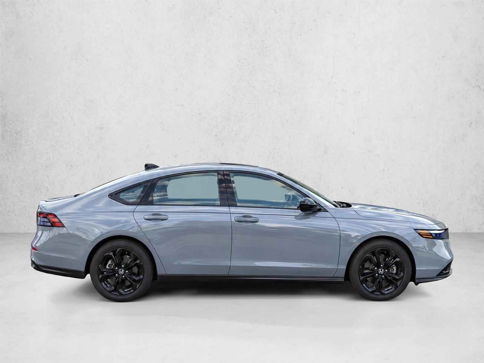 2025 Honda Accord SE - Photo 8