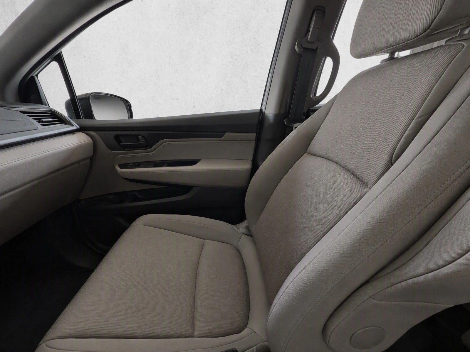 2024 Honda Odyssey EX - Photo 21
