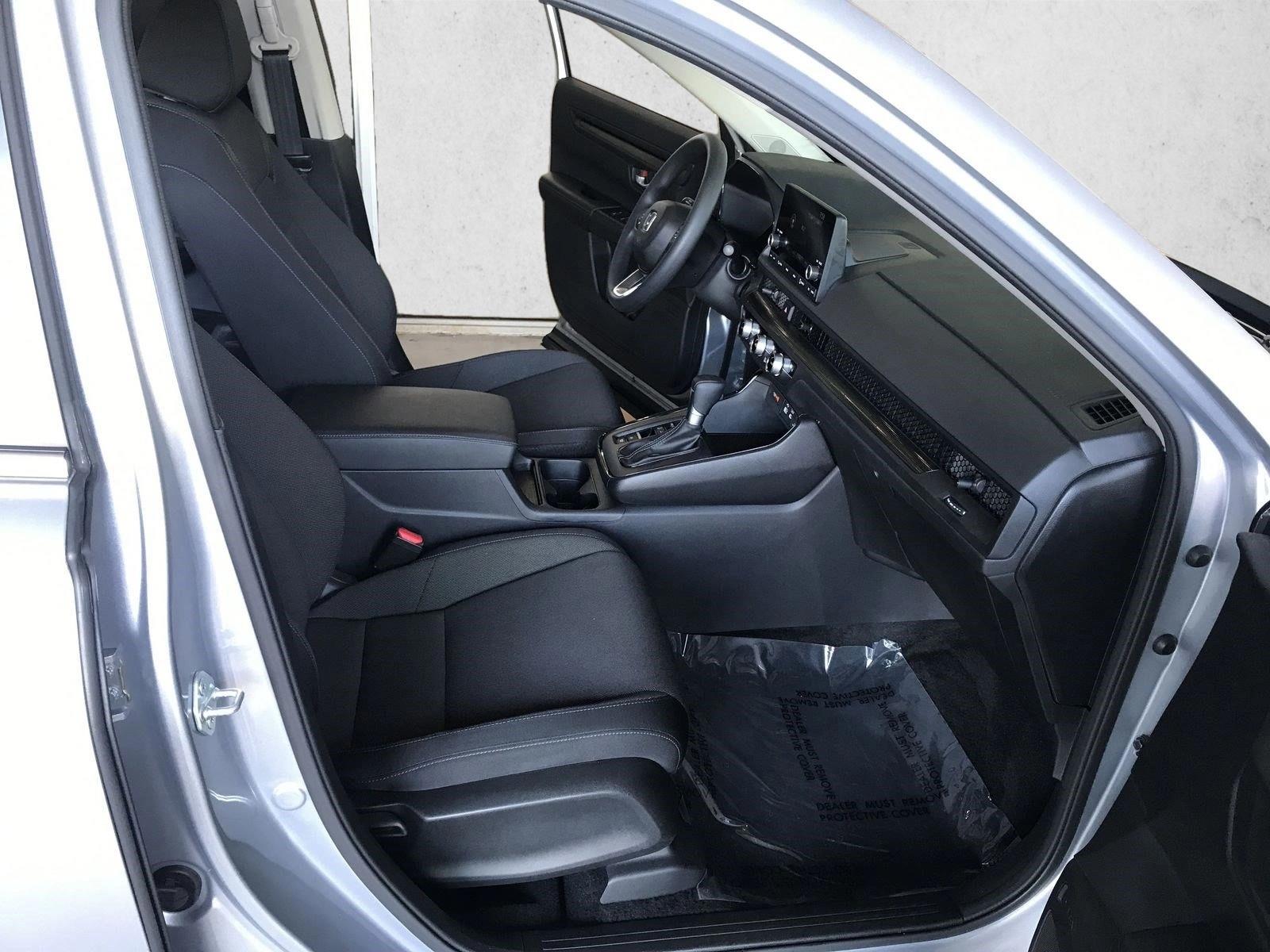 2025 Honda CR-V EX - Photo 22