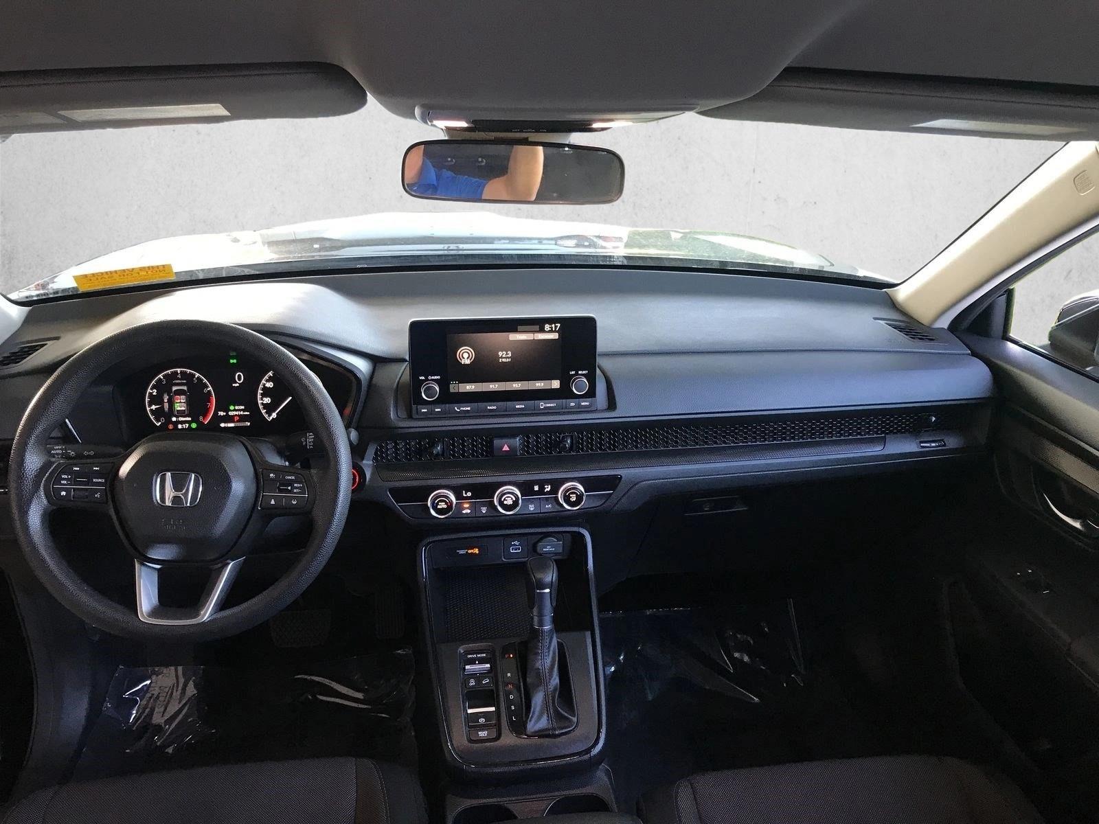 2025 Honda CR-V LX - Photo 9