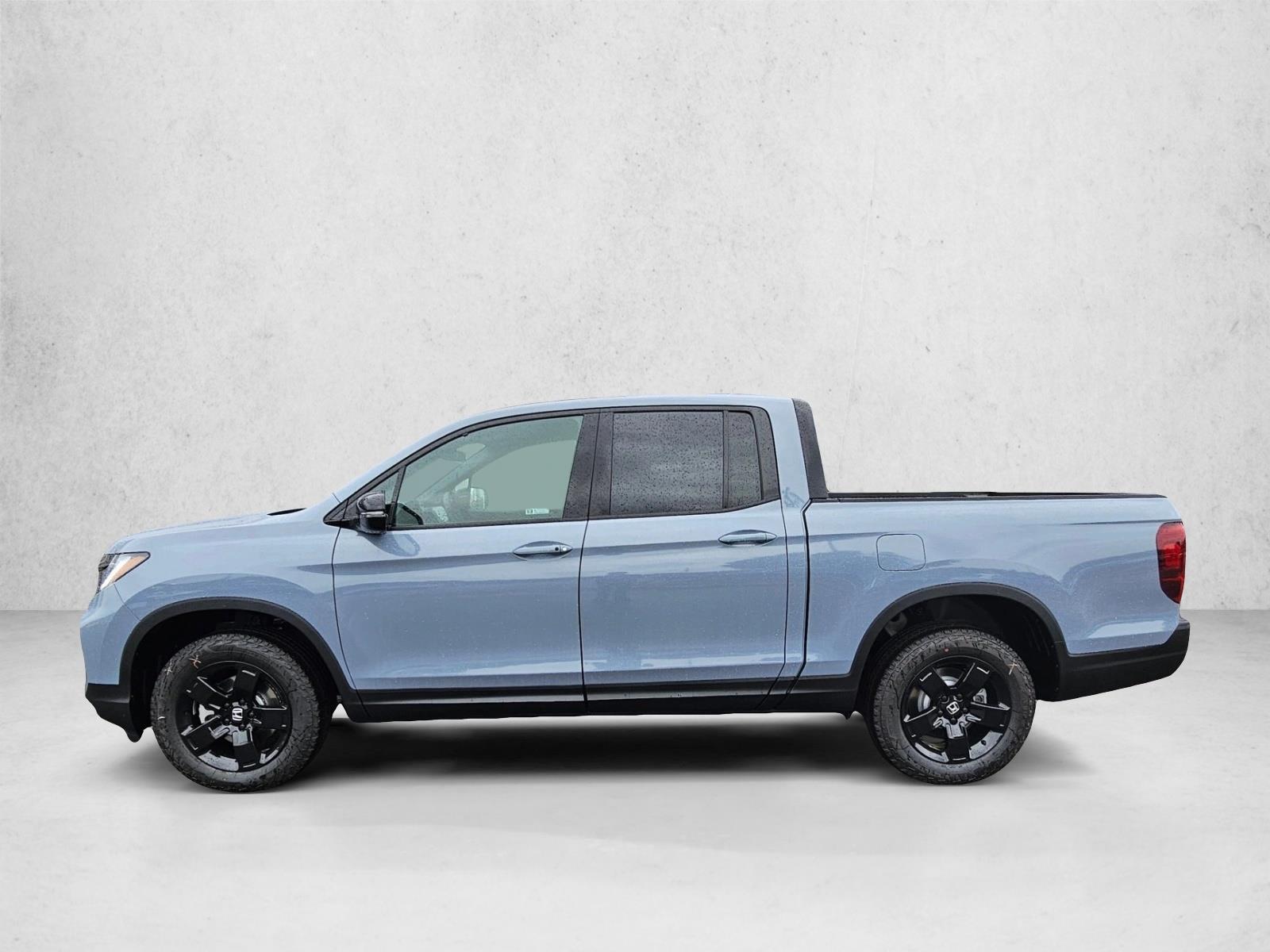 2026 Honda Ridgeline Black Edition - Photo 2