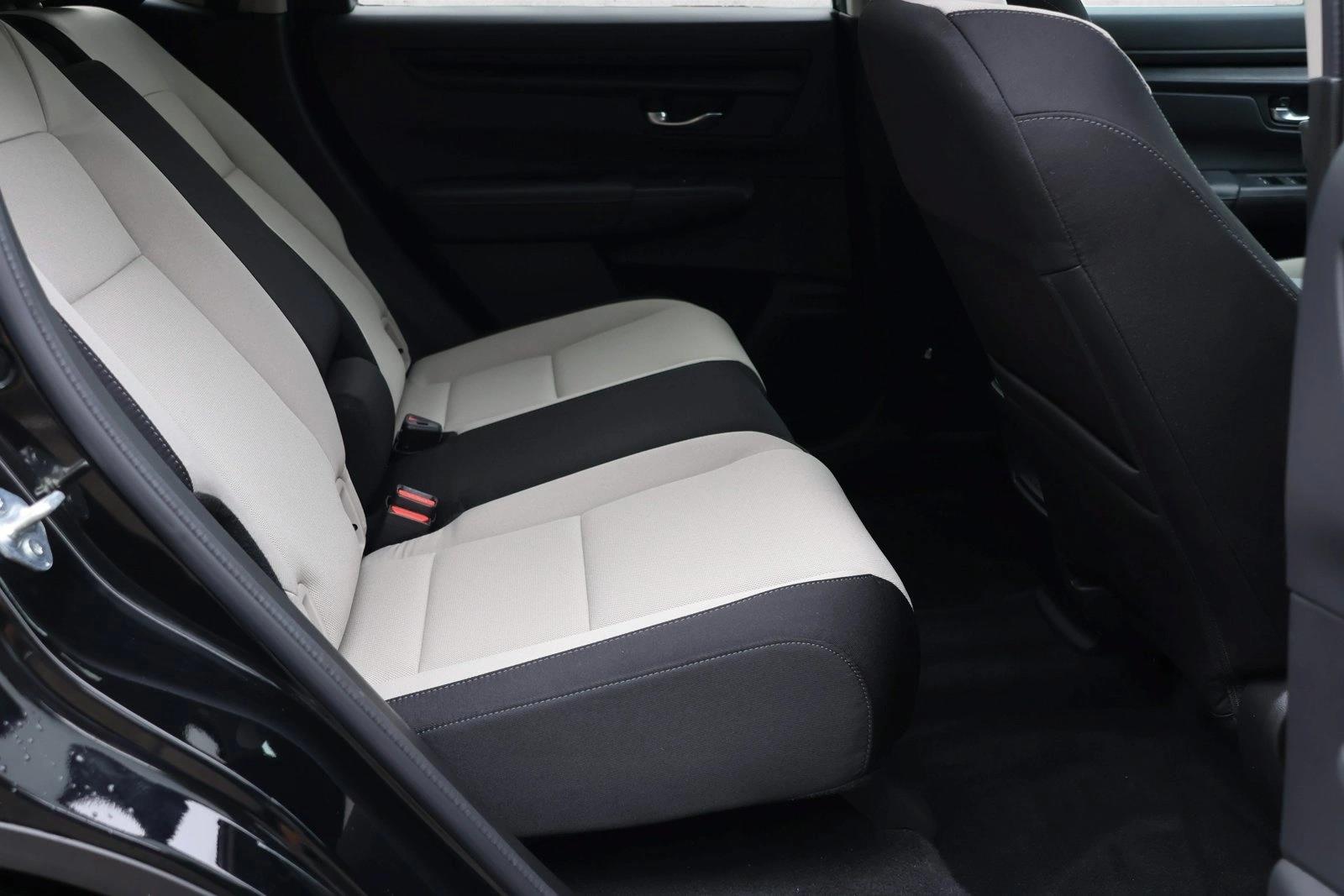 2025 Honda CR-V EX - Photo 26