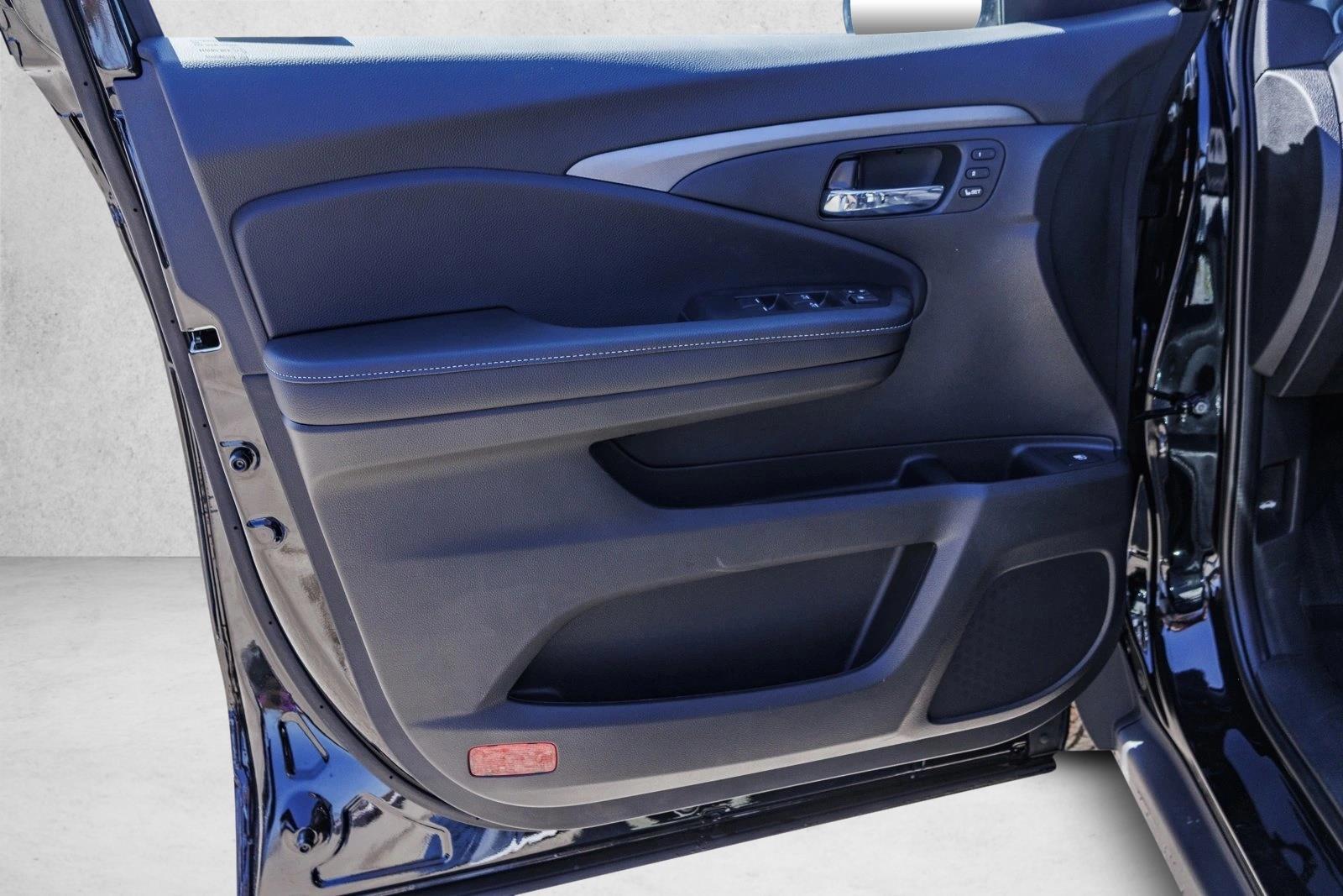 2026 Honda Ridgeline RTL - Photo 12