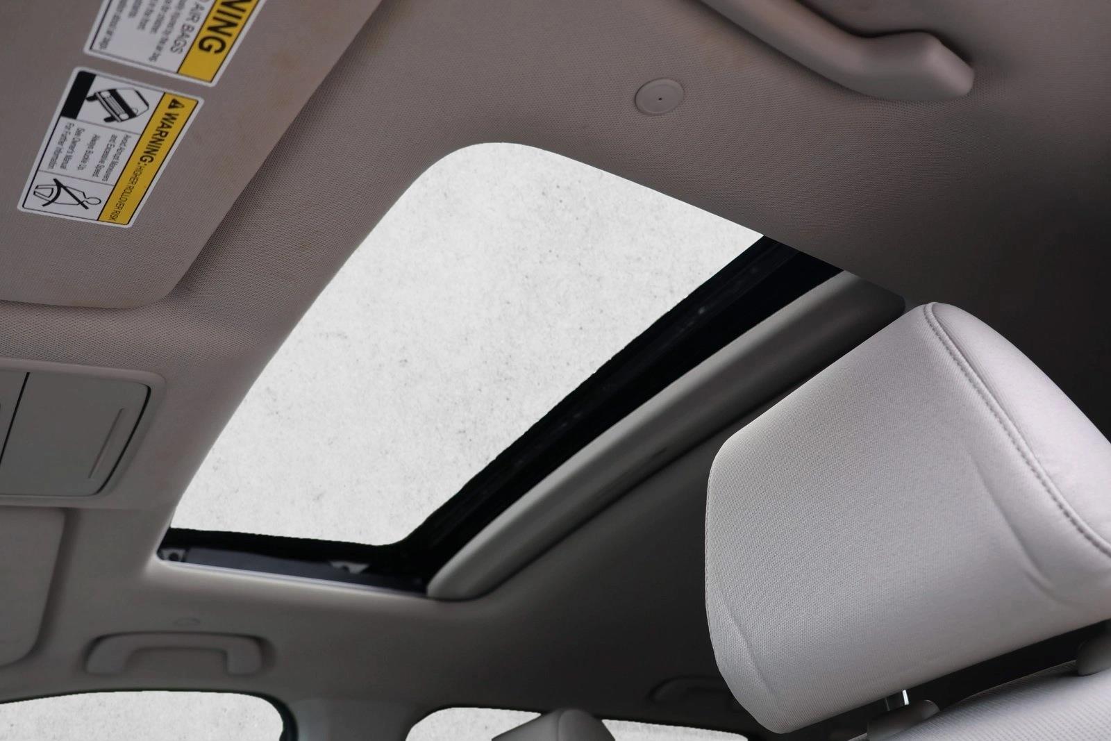2025 Honda CR-V EX - Photo 21