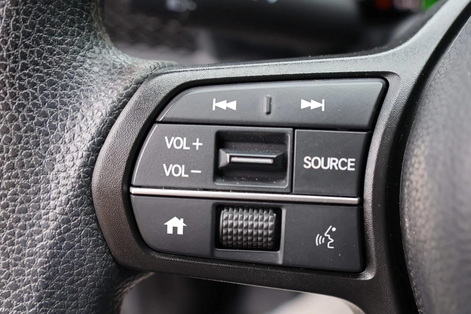 2025 Honda CR-V EX - Photo 14