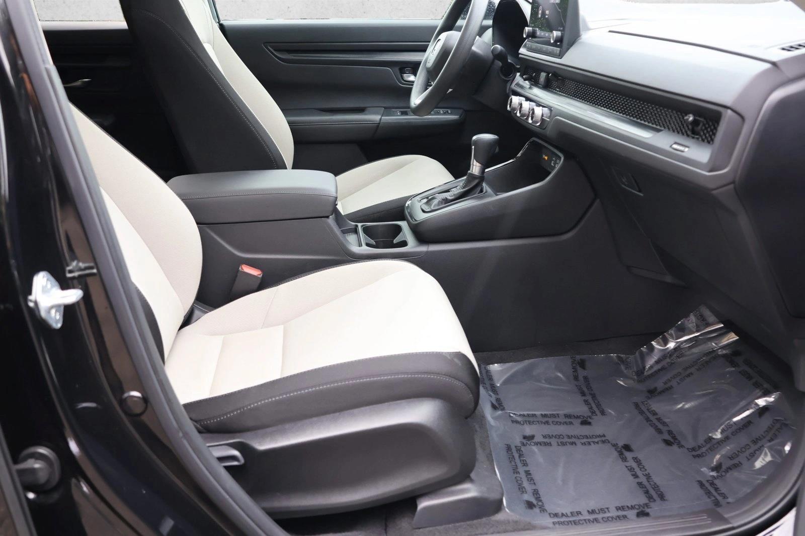 2025 Honda CR-V EX - Photo 29