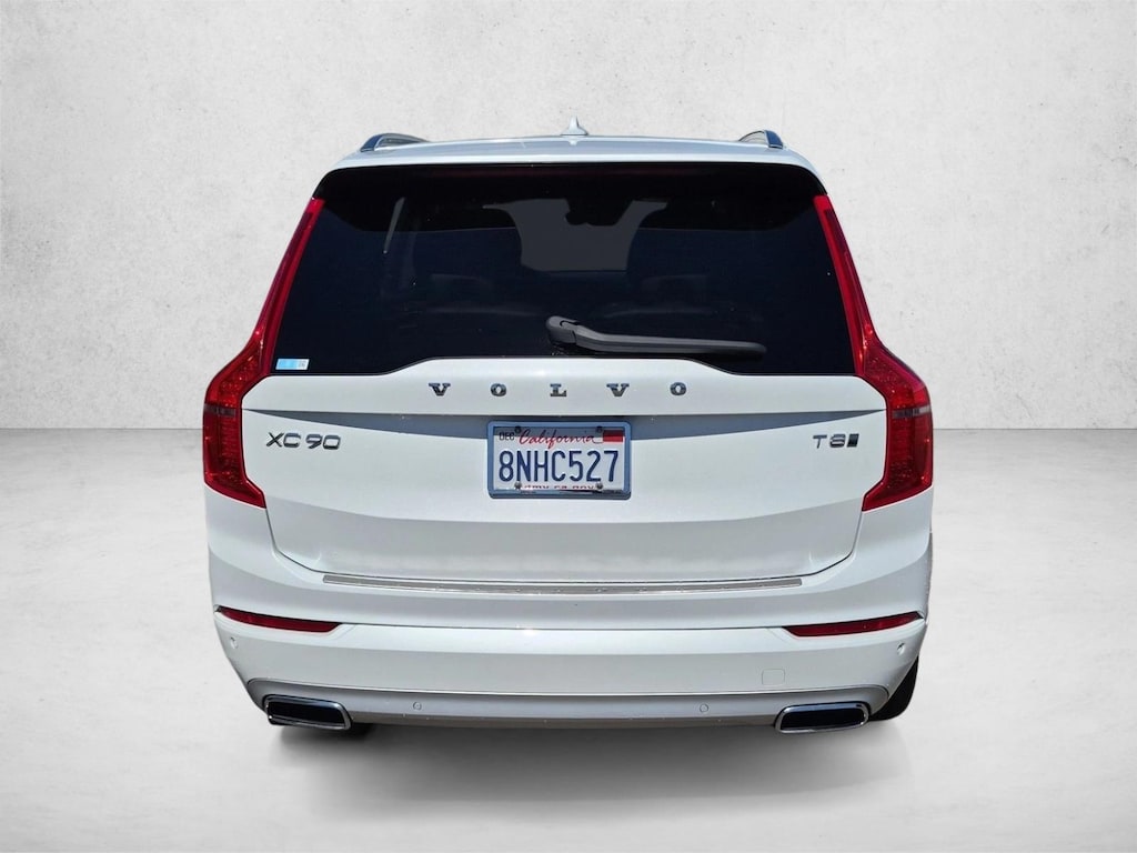 Used 2020 Volvo XC90 Momentum T8 eAWD Plug-In Hybrid Momentum 7 Passenger