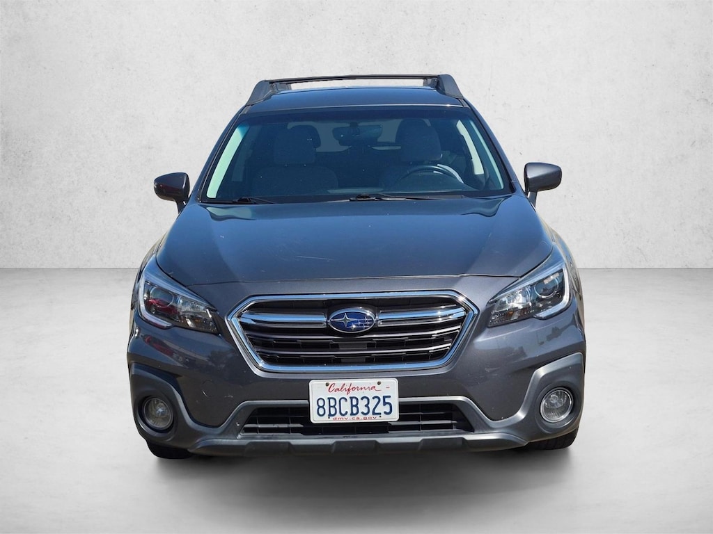 Used 2018 Subaru Outback 2.5i Premium with SUV