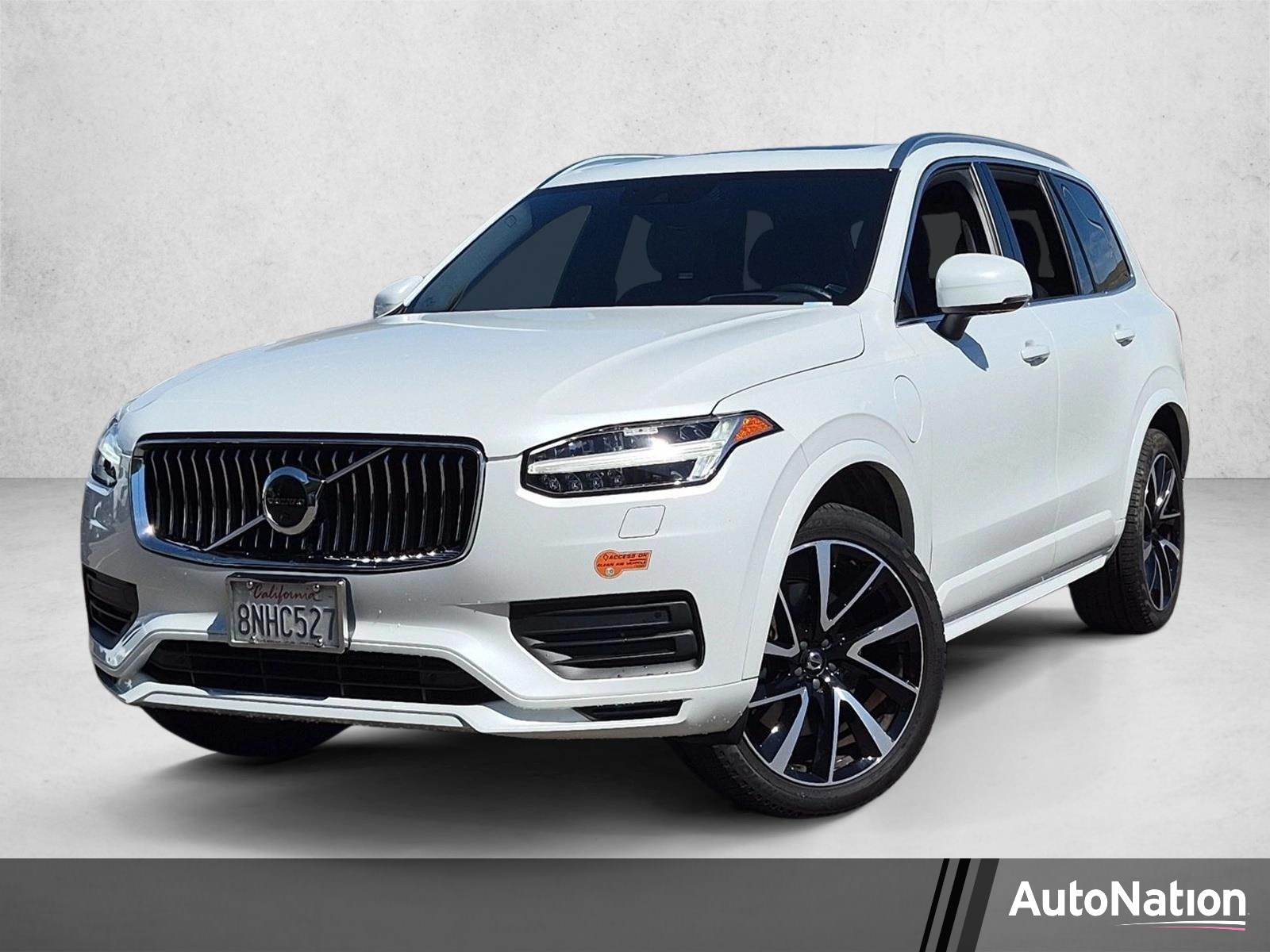 Used 2020 Volvo XC90 Momentum T8 eAWD Plug-In Hybrid Momentum 7 Passenger
