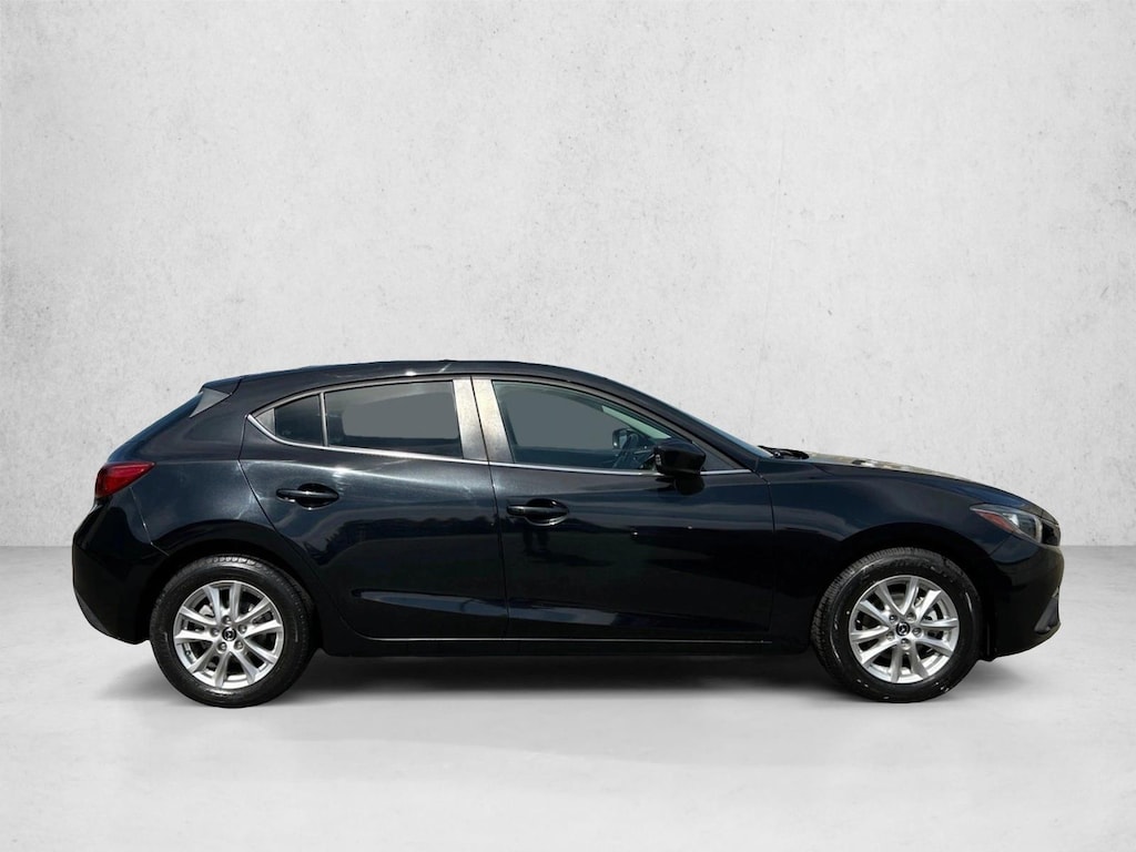 Used 2016 Mazda Mazda3 i Touring Hatchback