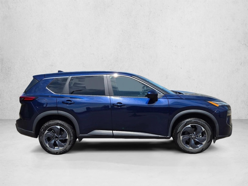 Used 2024 Nissan Rogue SV SUV