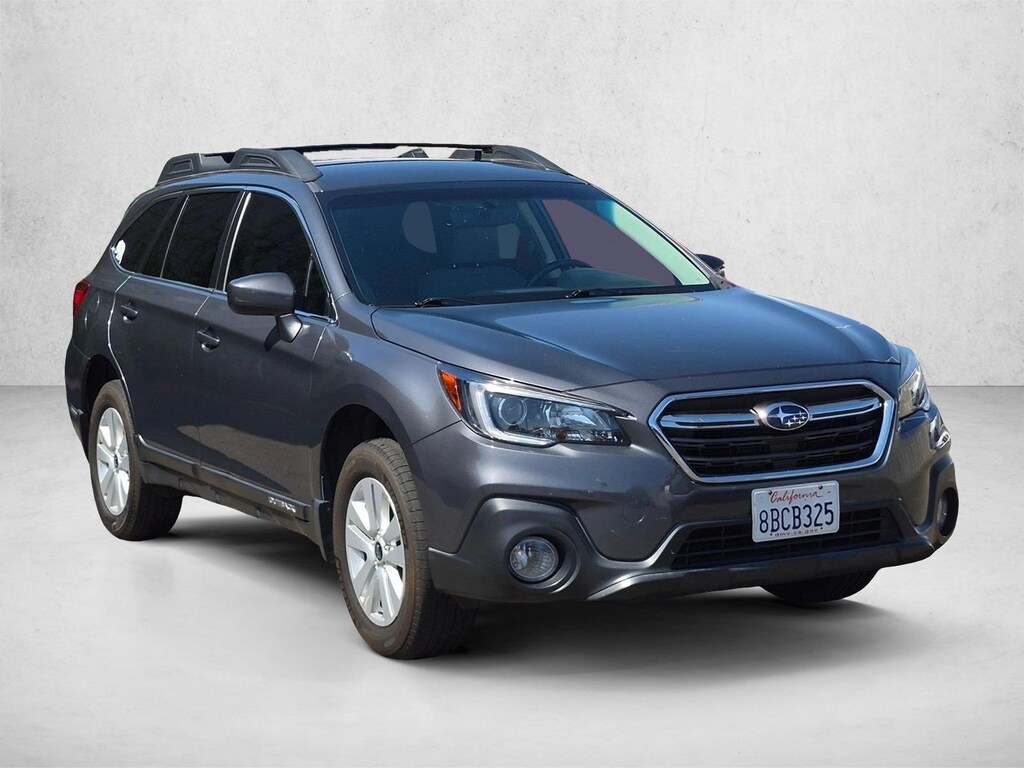 Used 2018 Subaru Outback 2.5i Premium with SUV