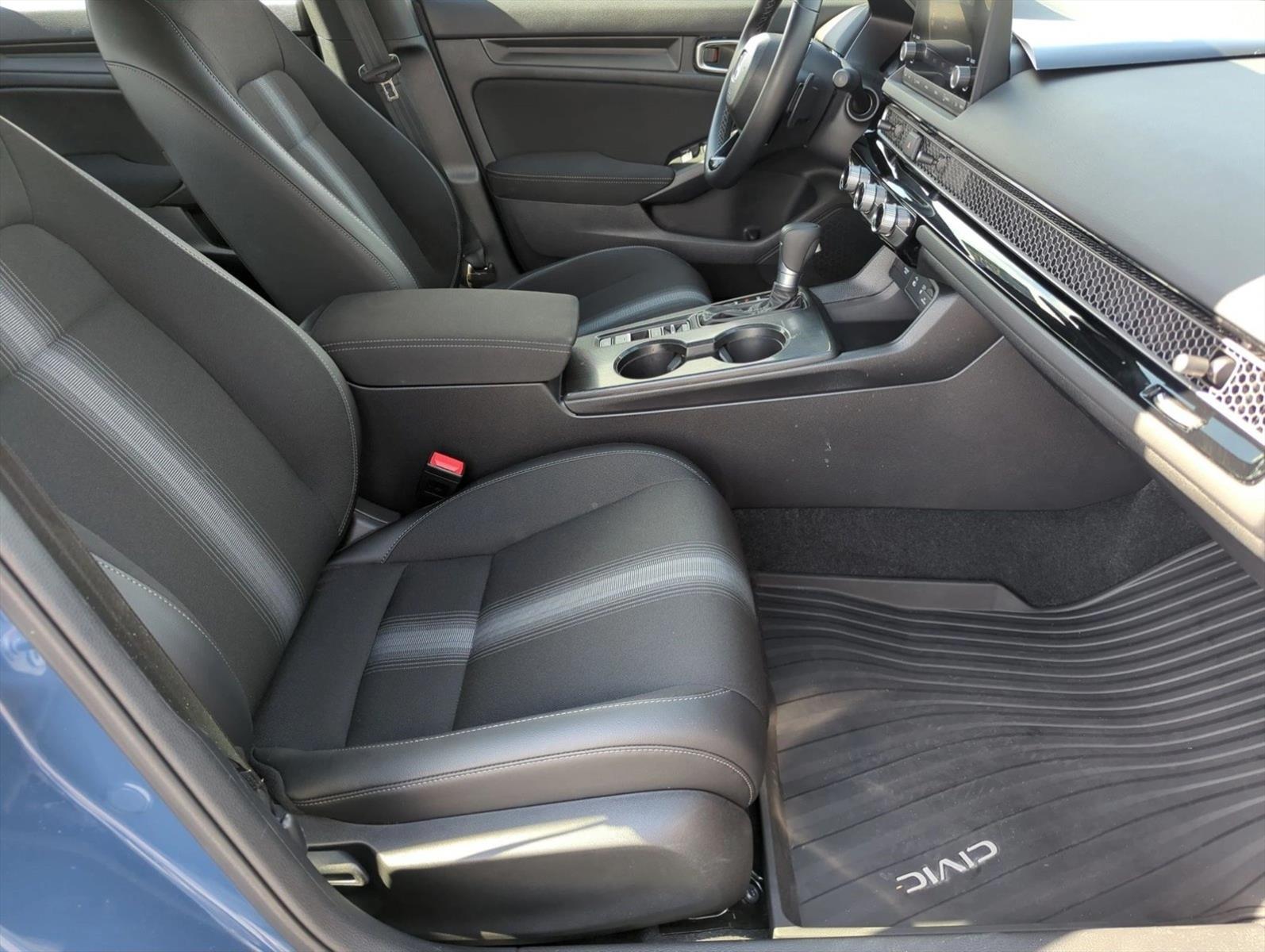 2026 Honda Civic Sport - Photo 19