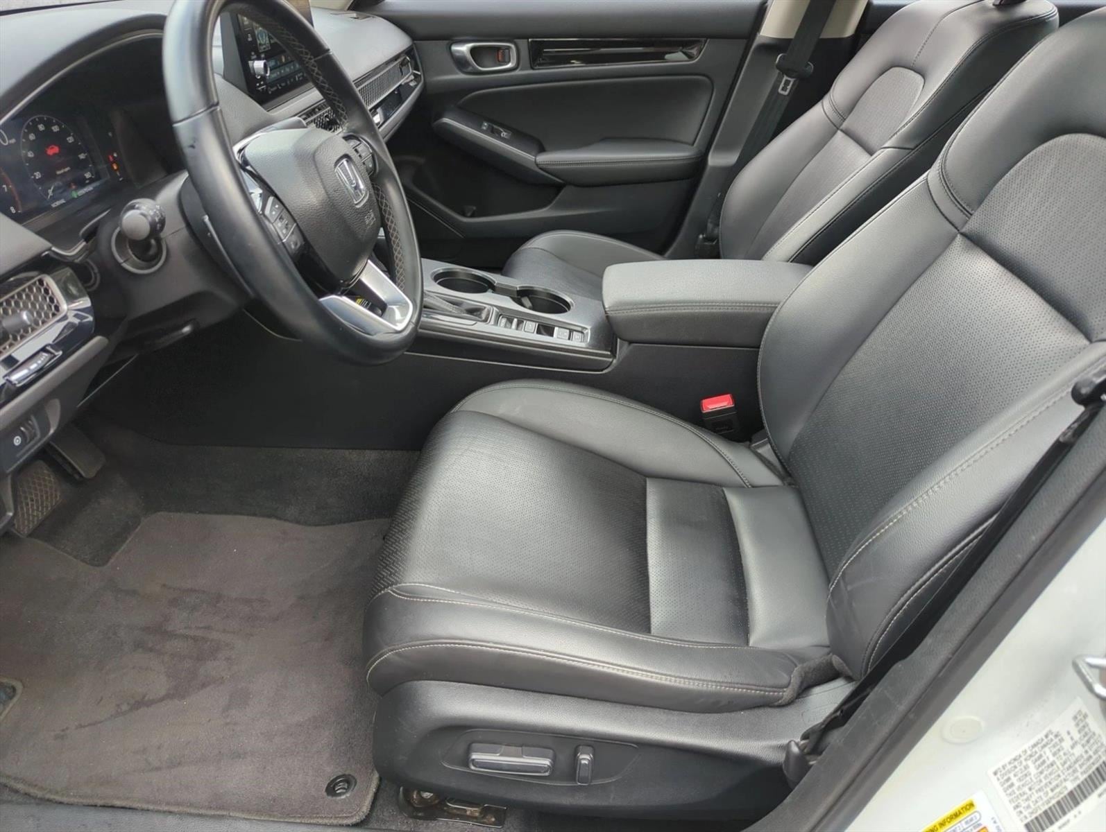 2023 Honda Civic Touring - Photo 15