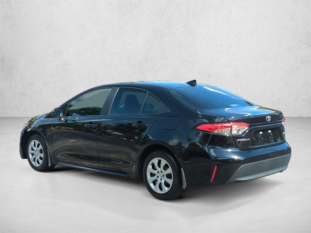 Used 2025 Toyota Corolla LE Sedan