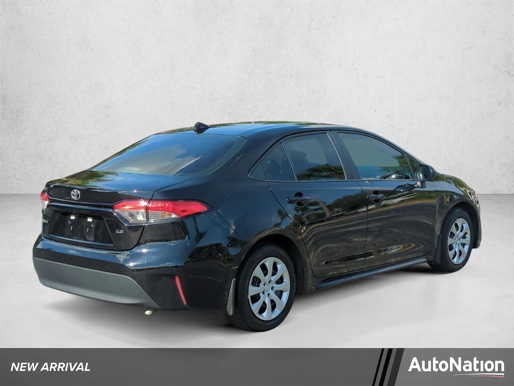 Used 2025 Toyota Corolla LE Sedan