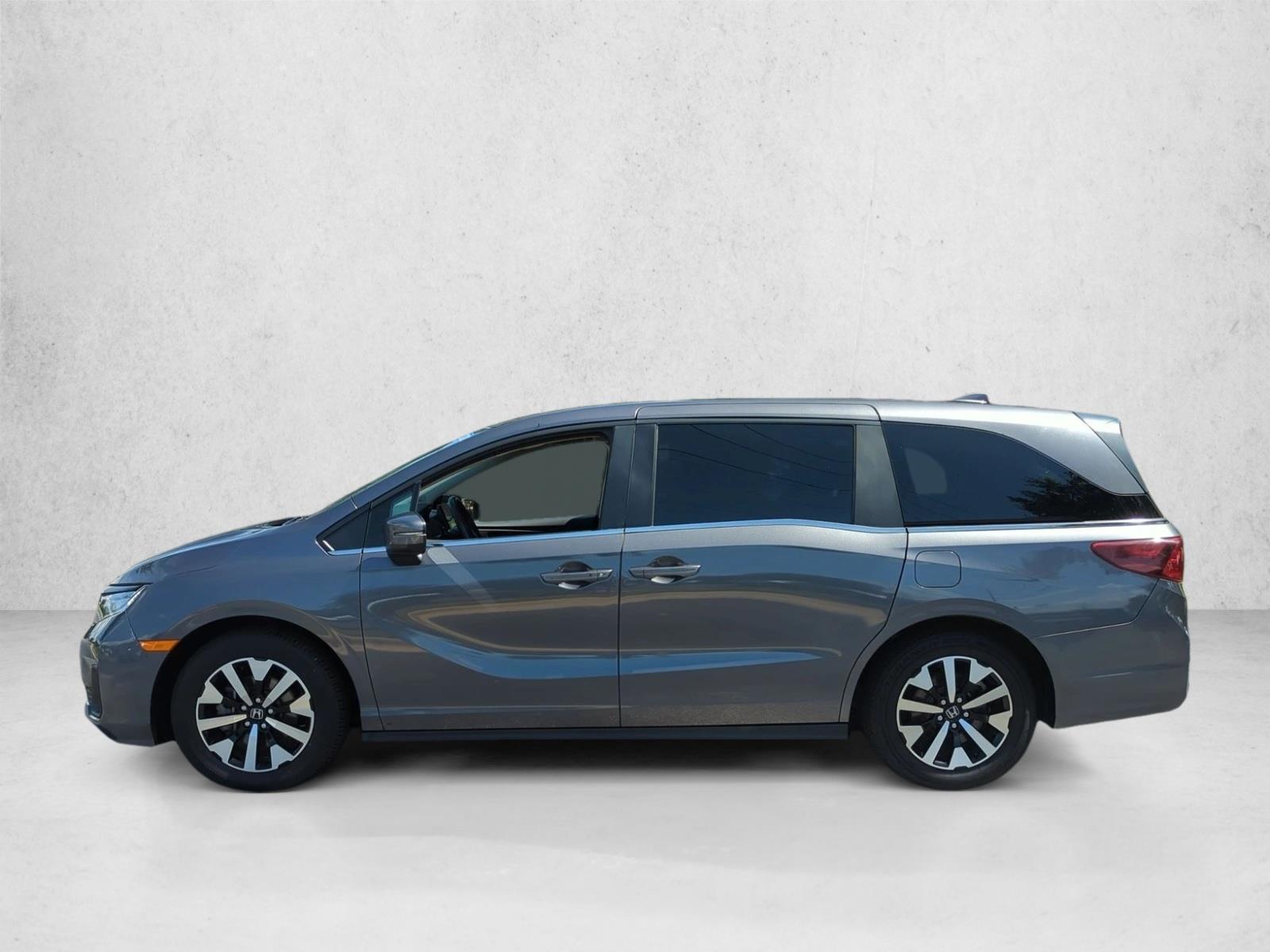 2025 Honda Odyssey EX-L - Photo 9