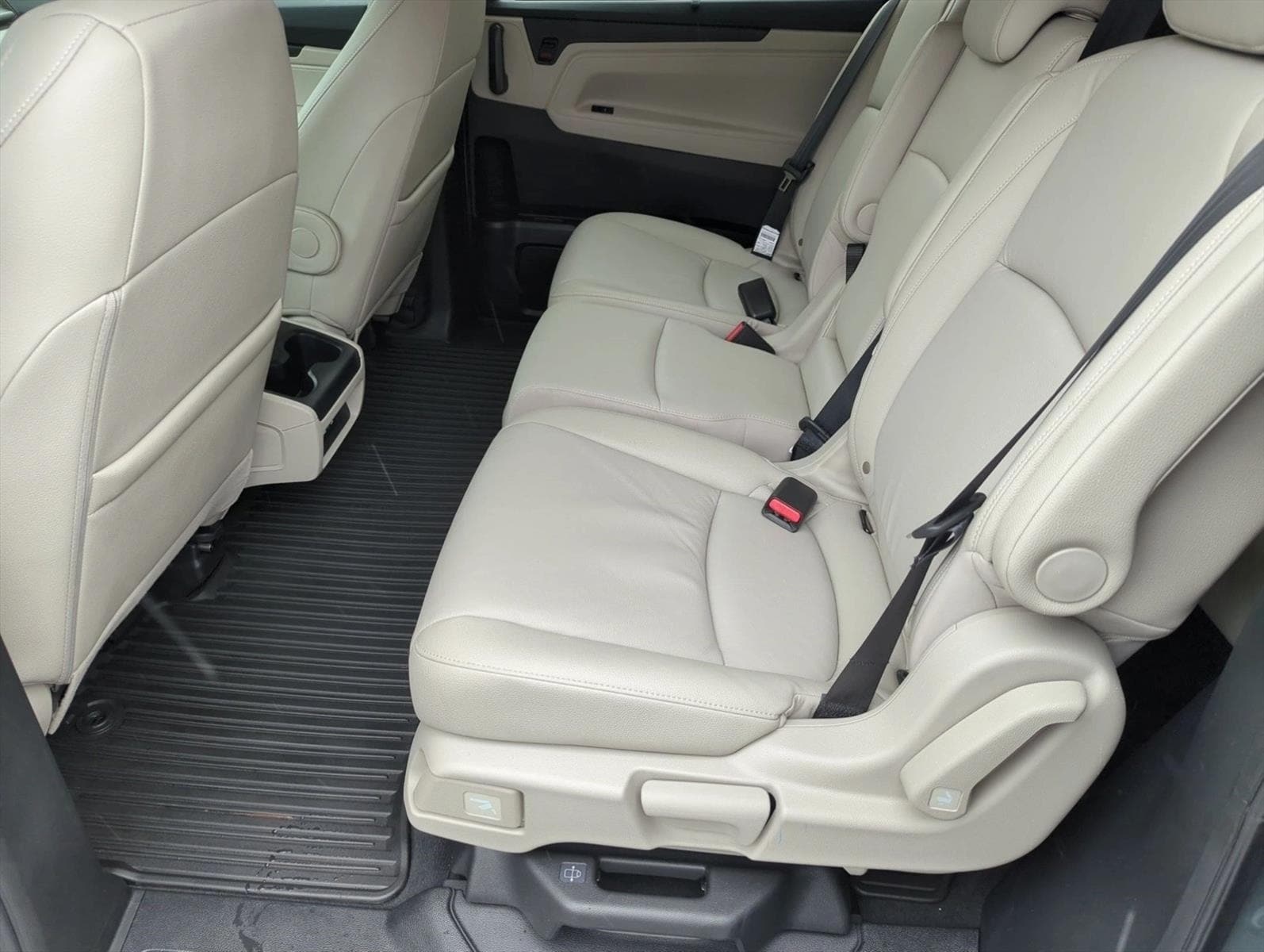2026 Honda Odyssey EX-L - Photo 19