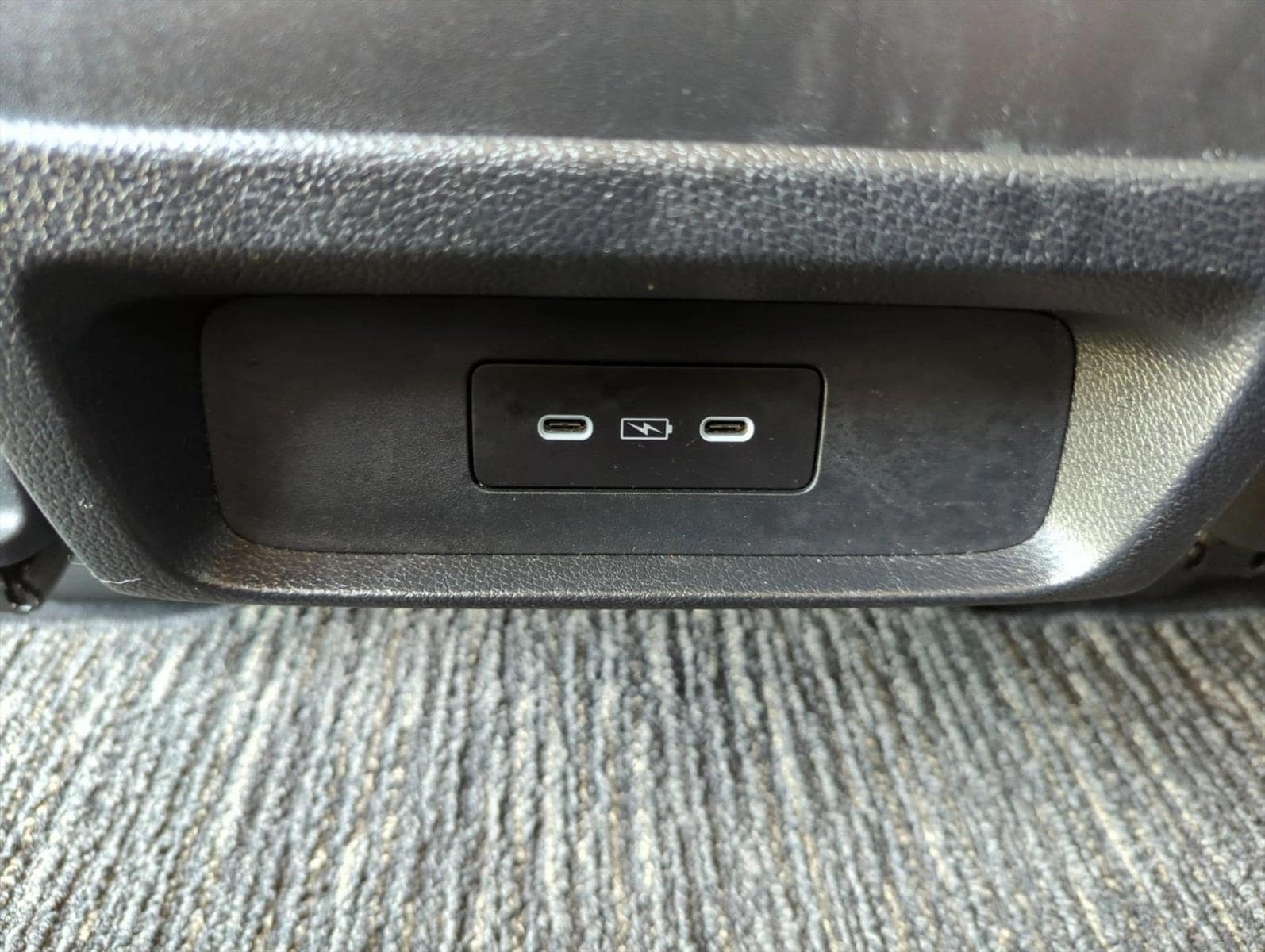 2025 Honda Odyssey EX-L - Photo 17