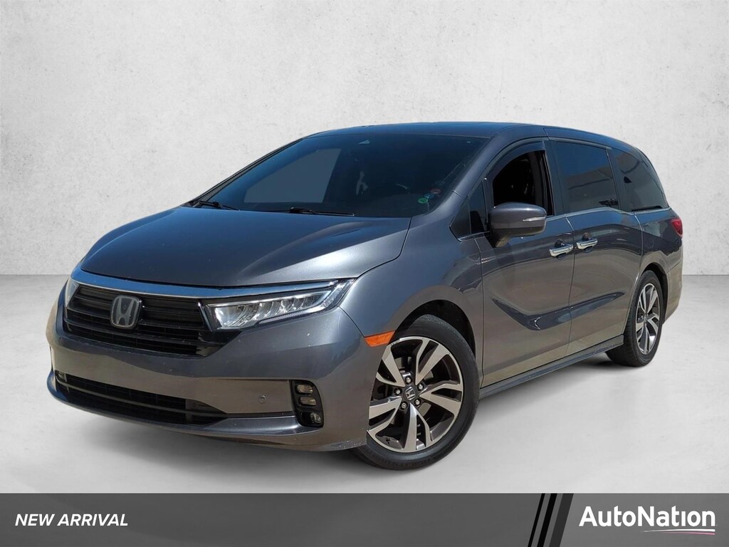 Certified 2023 Honda Odyssey Touring Van