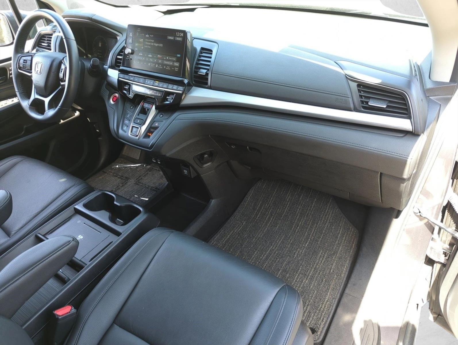 2025 Honda Odyssey EX-L - Photo 23
