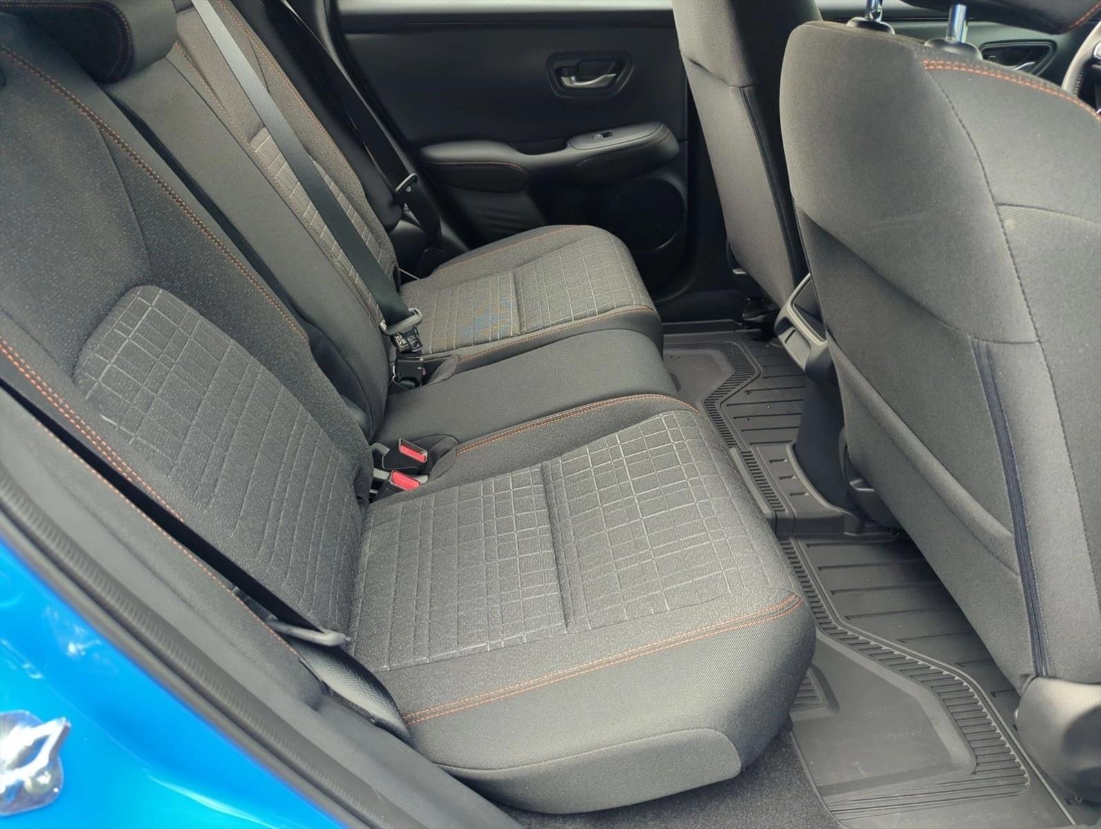 2027 Honda HR-V Sport - Photo 18