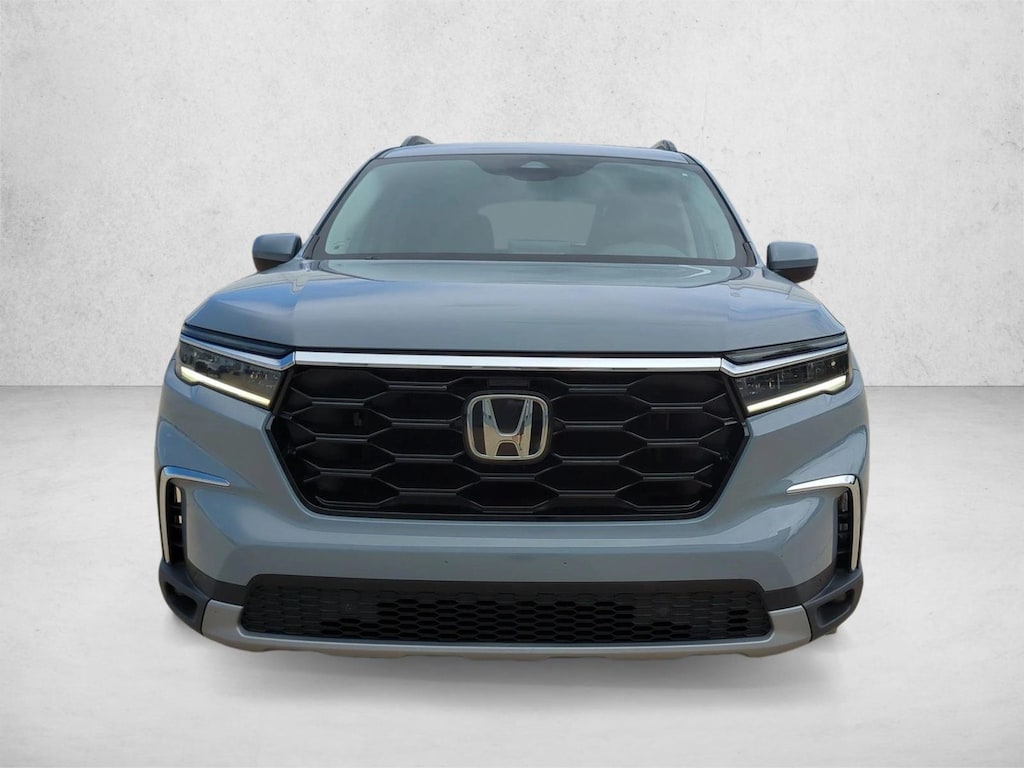 Used 2024 Honda Pilot Touring SUV