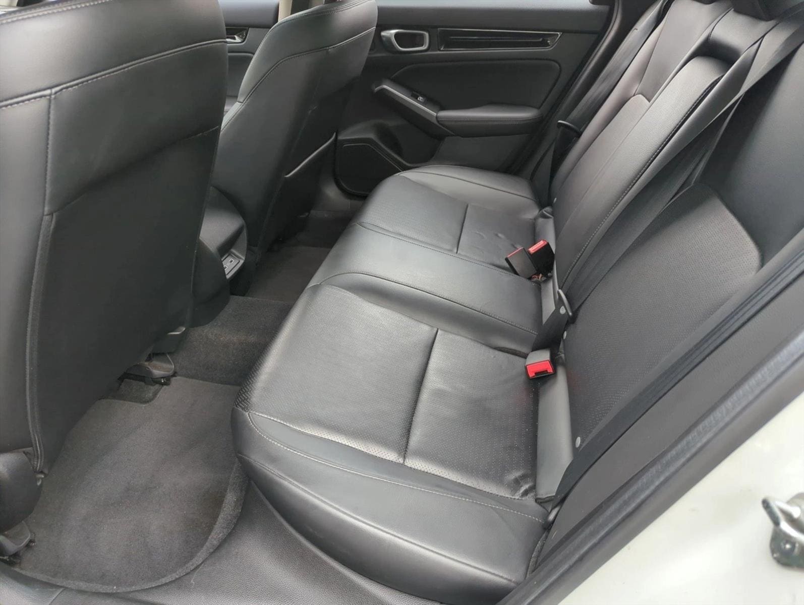 2023 Honda Civic Touring - Photo 18