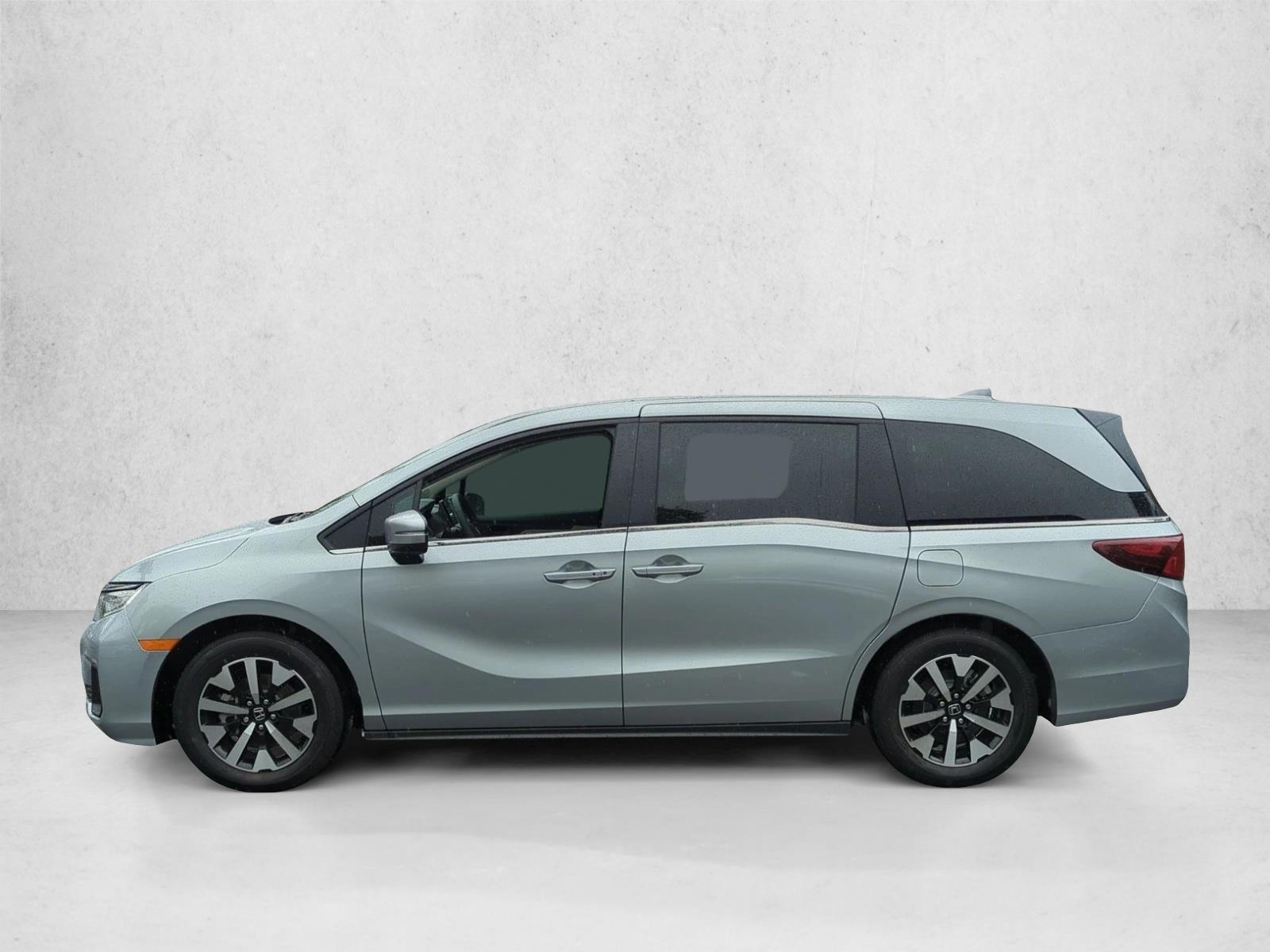 2026 Honda Odyssey EX-L - Photo 9
