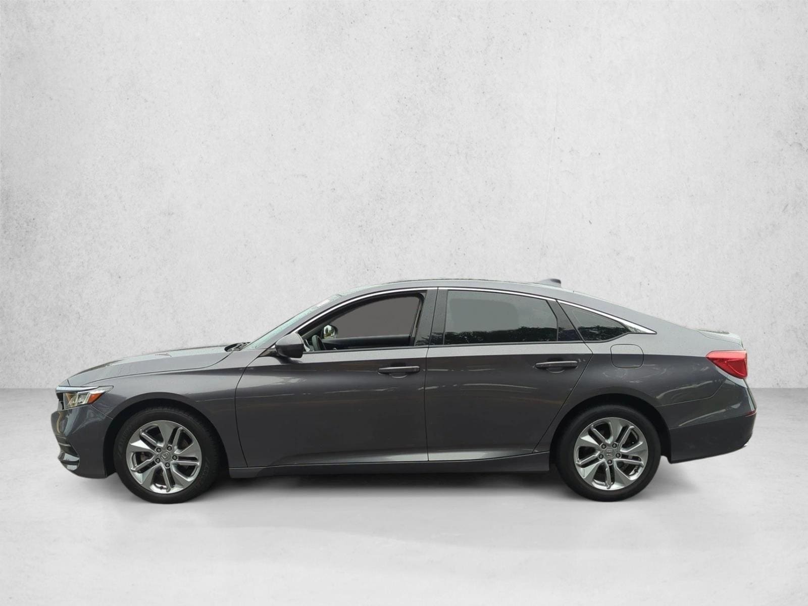 2018 Honda Accord LX - Photo 9