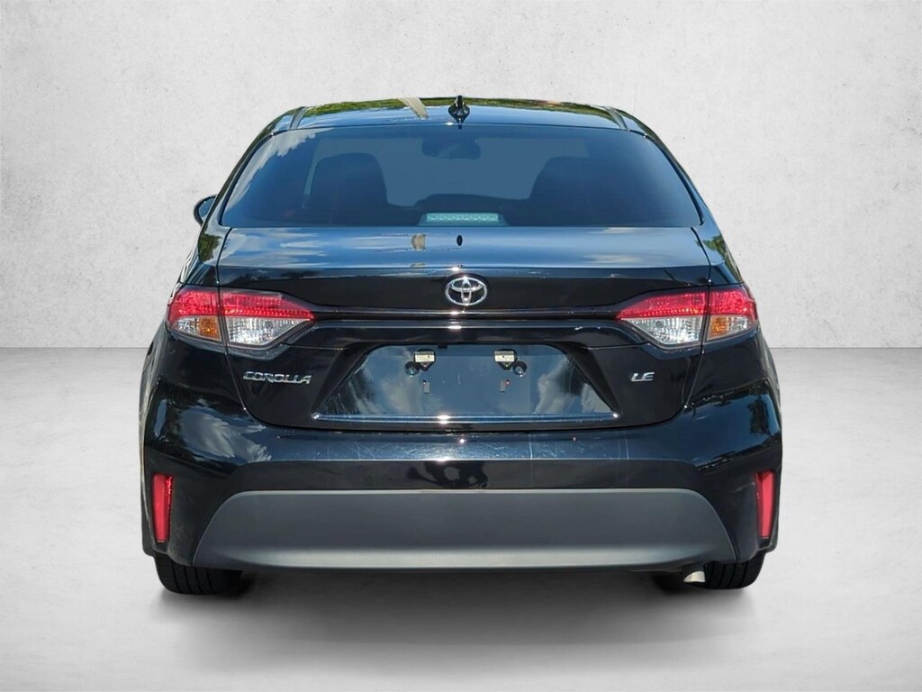 Used 2025 Toyota Corolla LE Sedan