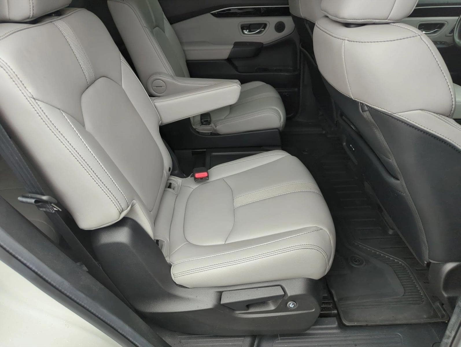 2024 Honda Pilot EX-L - Photo 20