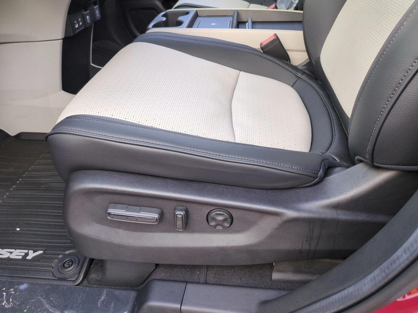 New 2027 Honda Odyssey Elite Van Passenger Van