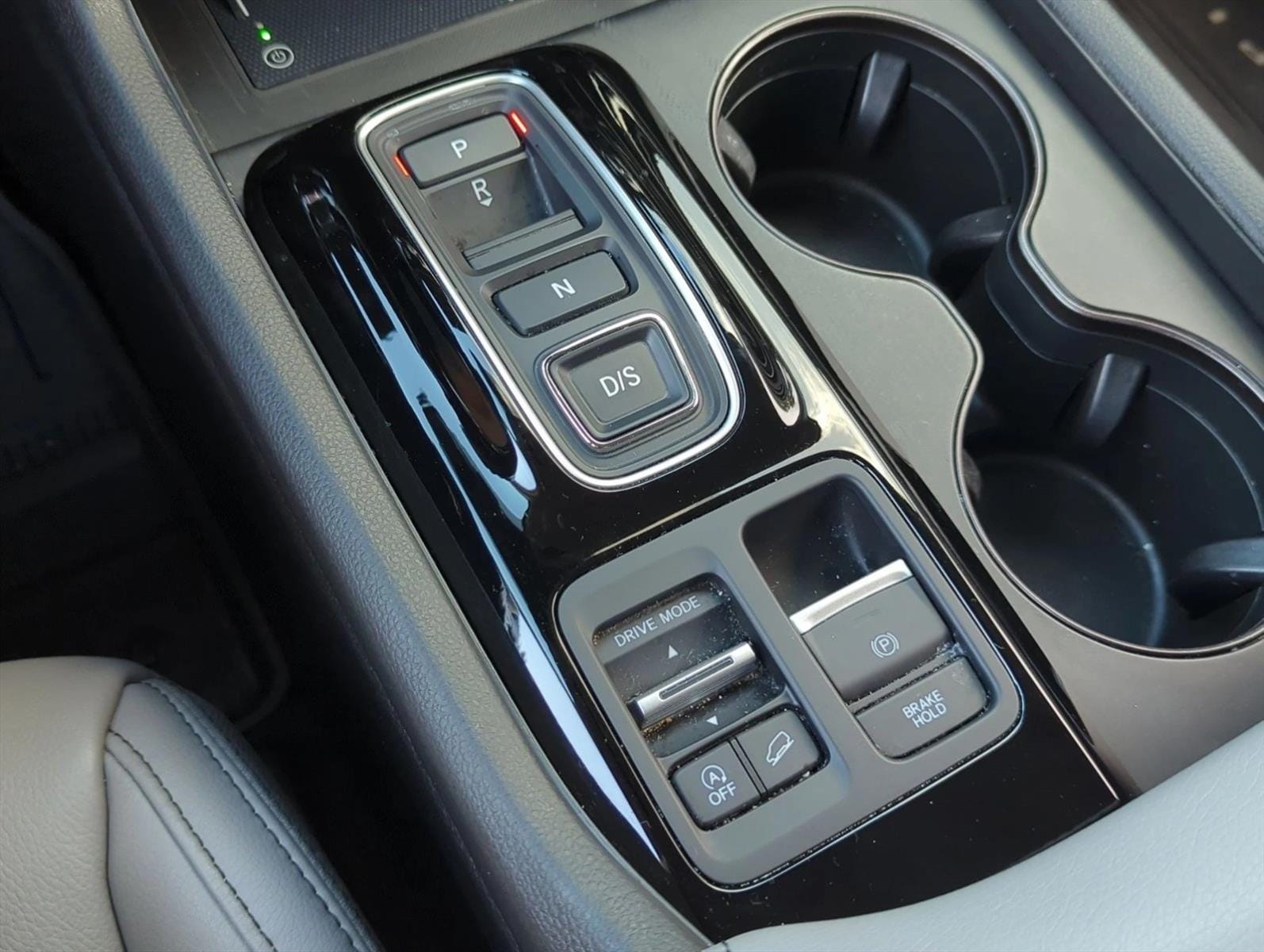 2024 Honda Pilot EX-L - Photo 12
