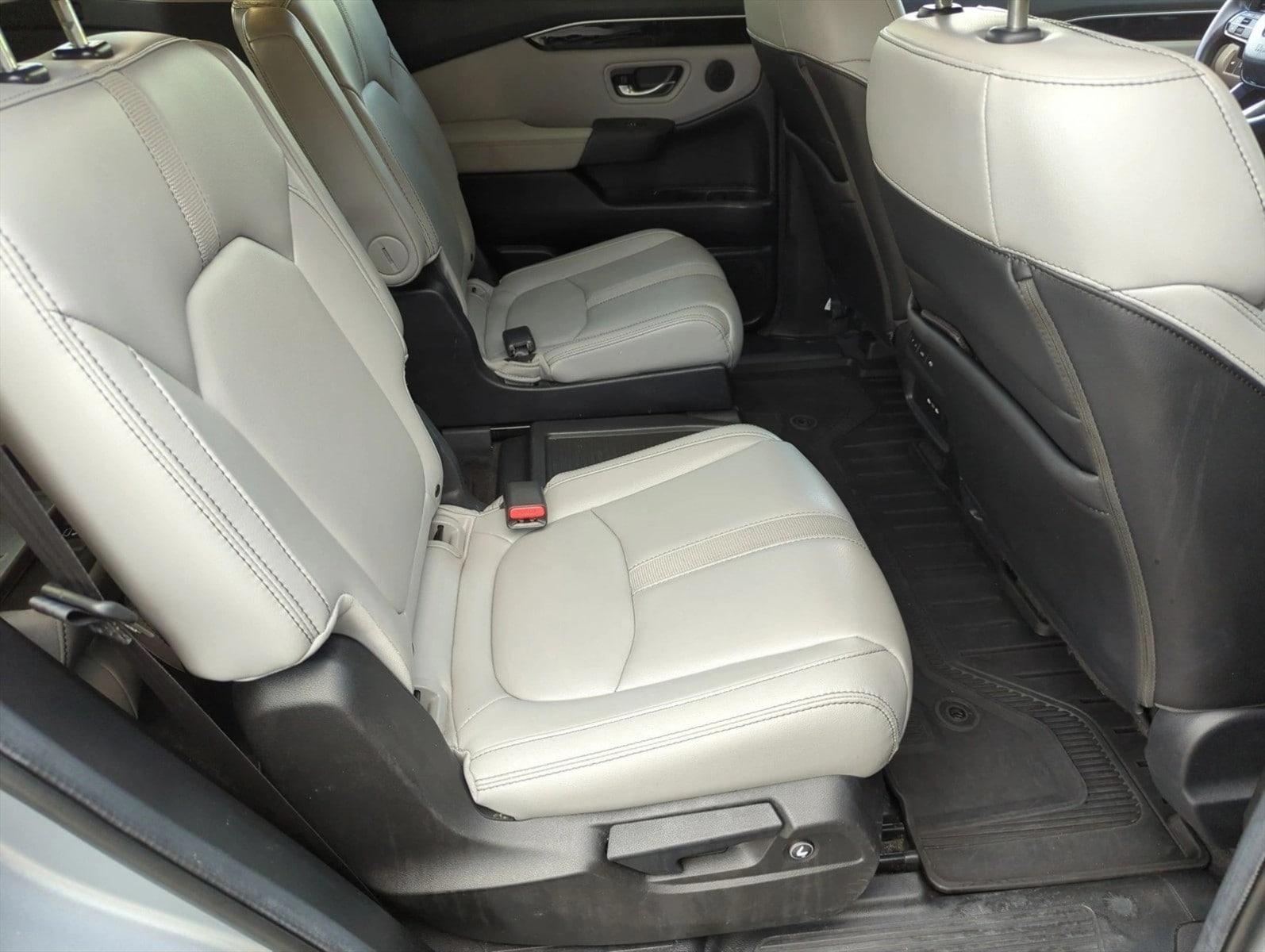 2024 Honda Pilot EX-L - Photo 19