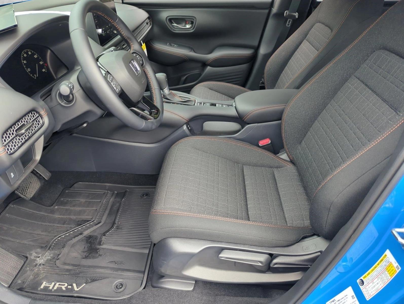2027 Honda HR-V Sport - Photo 15