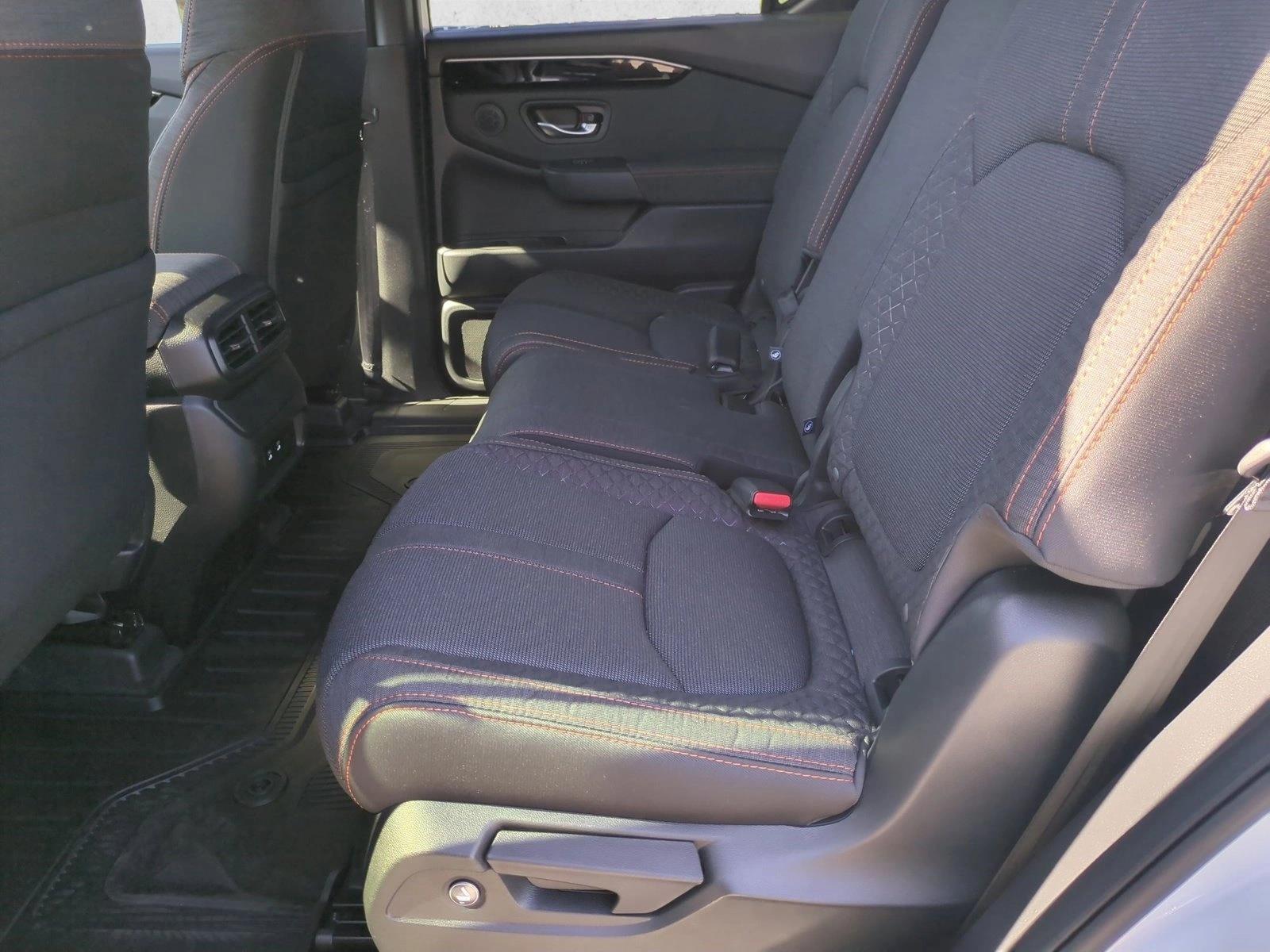 2026 Honda Pilot Sport - Photo 15