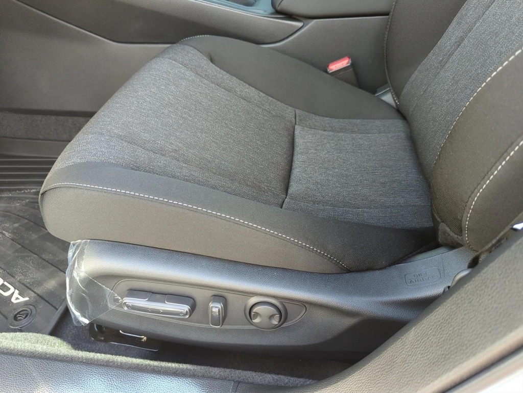 New 2026 Honda Accord SE Sedan