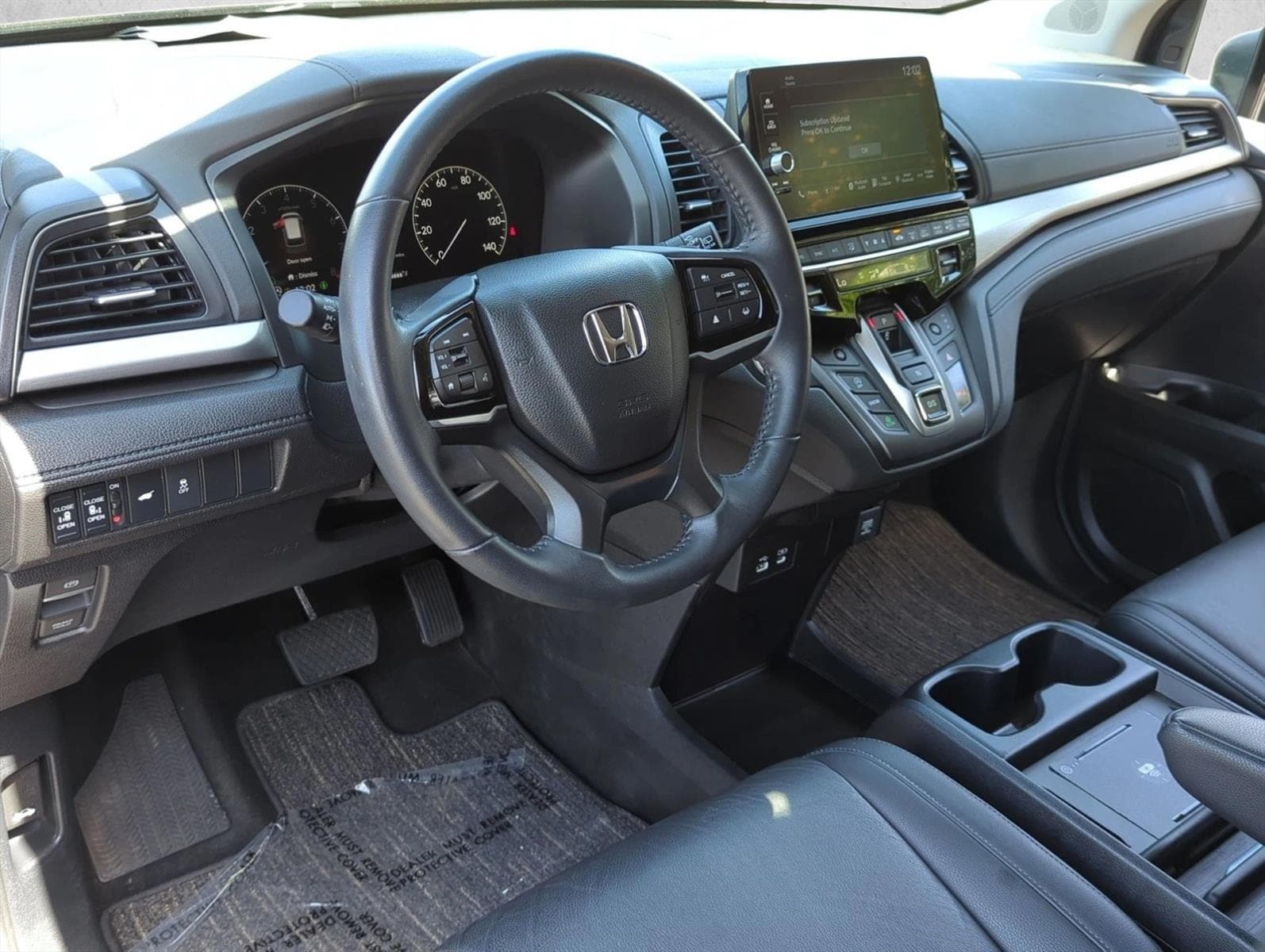 2025 Honda Odyssey EX-L - Photo 10