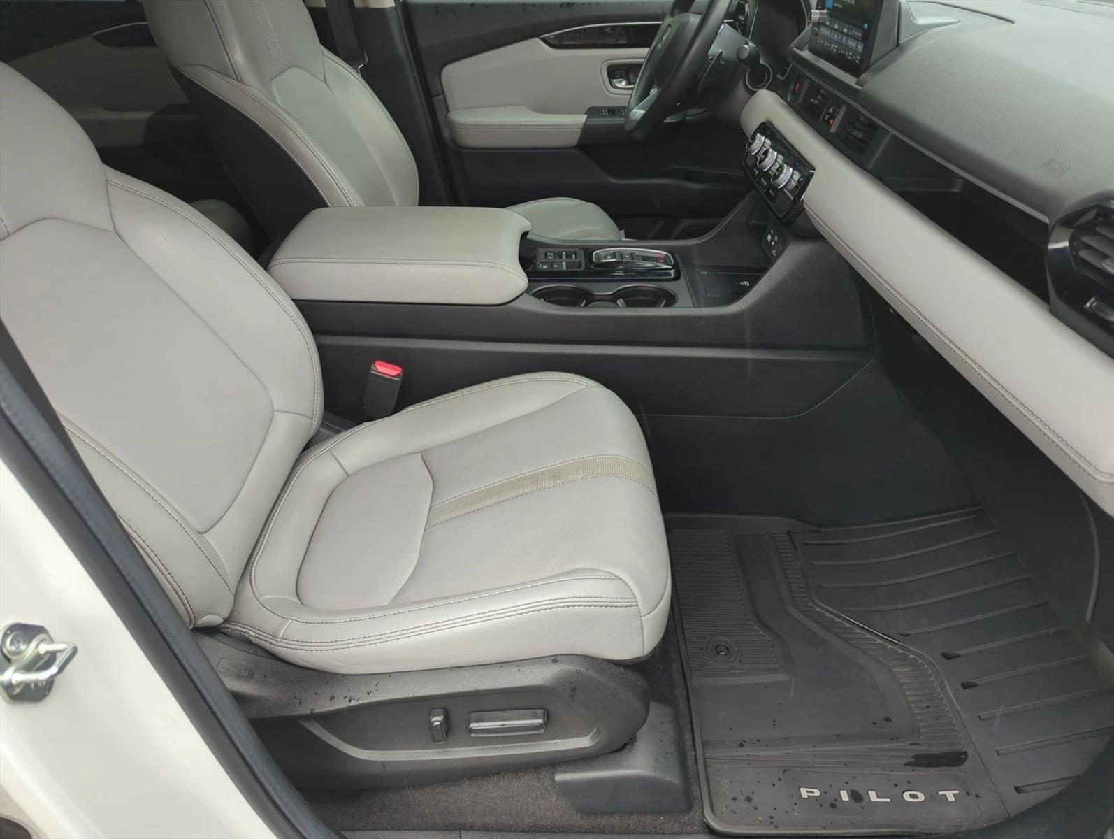 2024 Honda Pilot EX-L - Photo 21