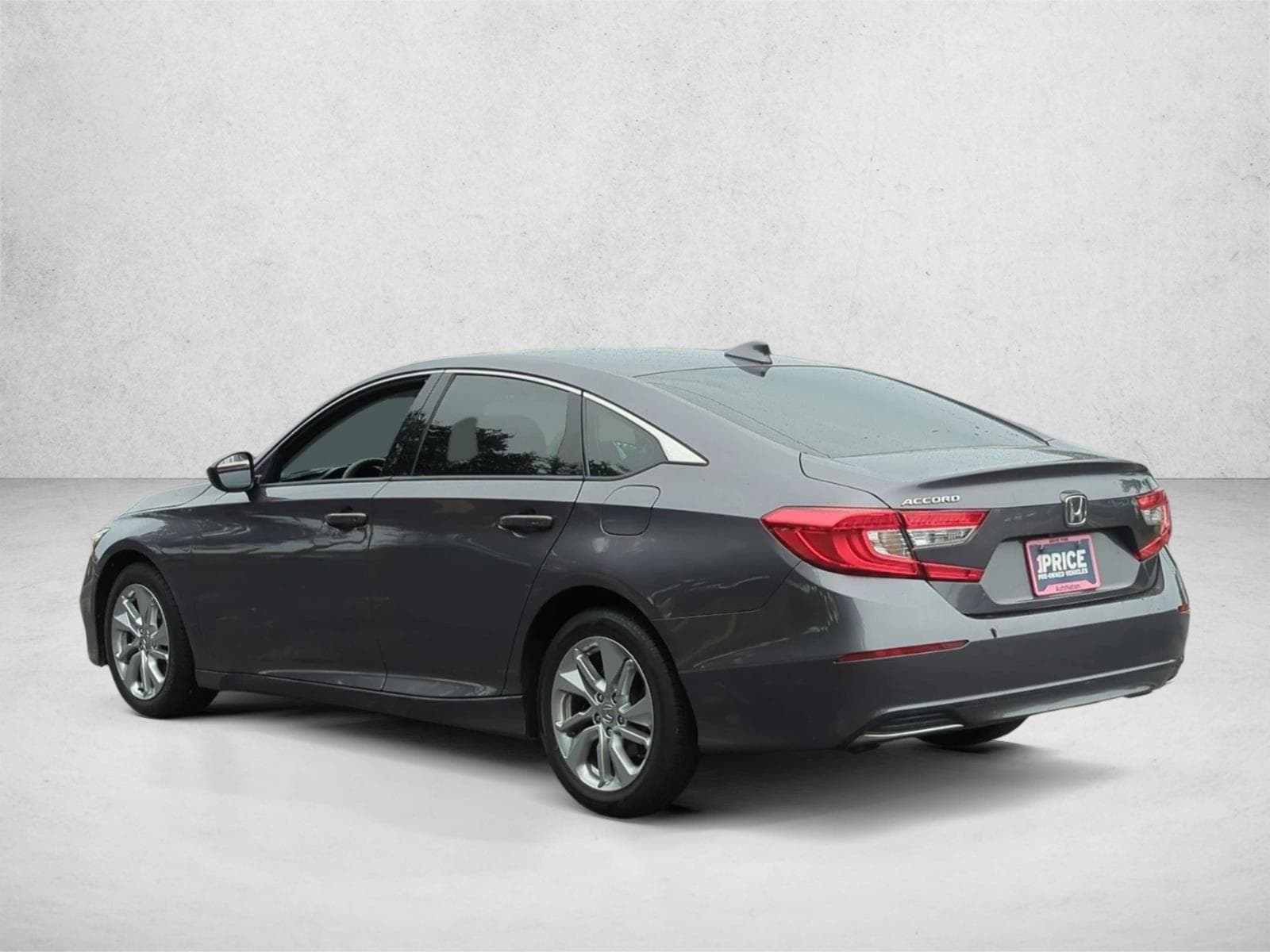 2018 Honda Accord LX - Photo 8