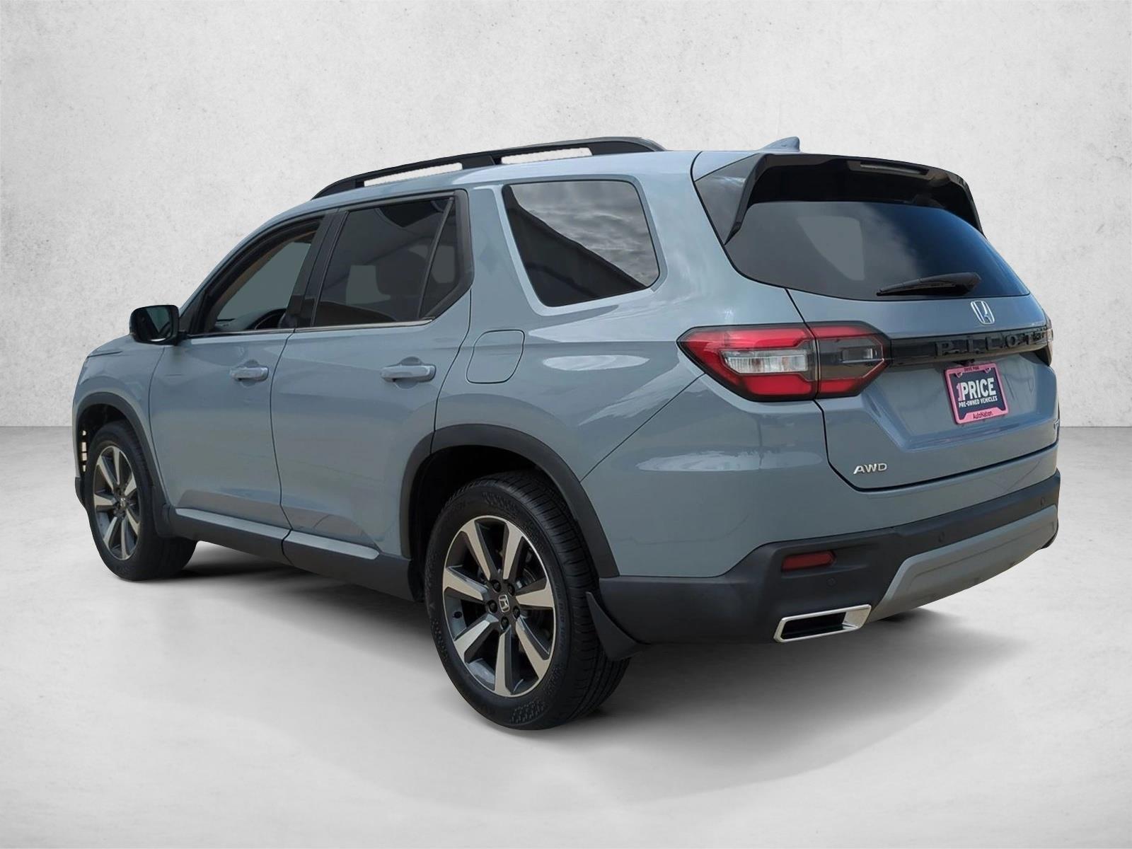 2024 Honda Pilot Touring - Photo 8