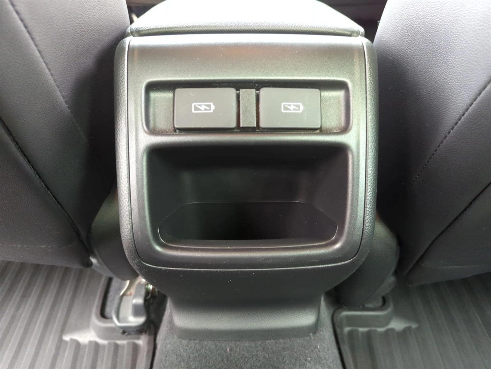 2022 Honda Accord Sport SE - Photo 16