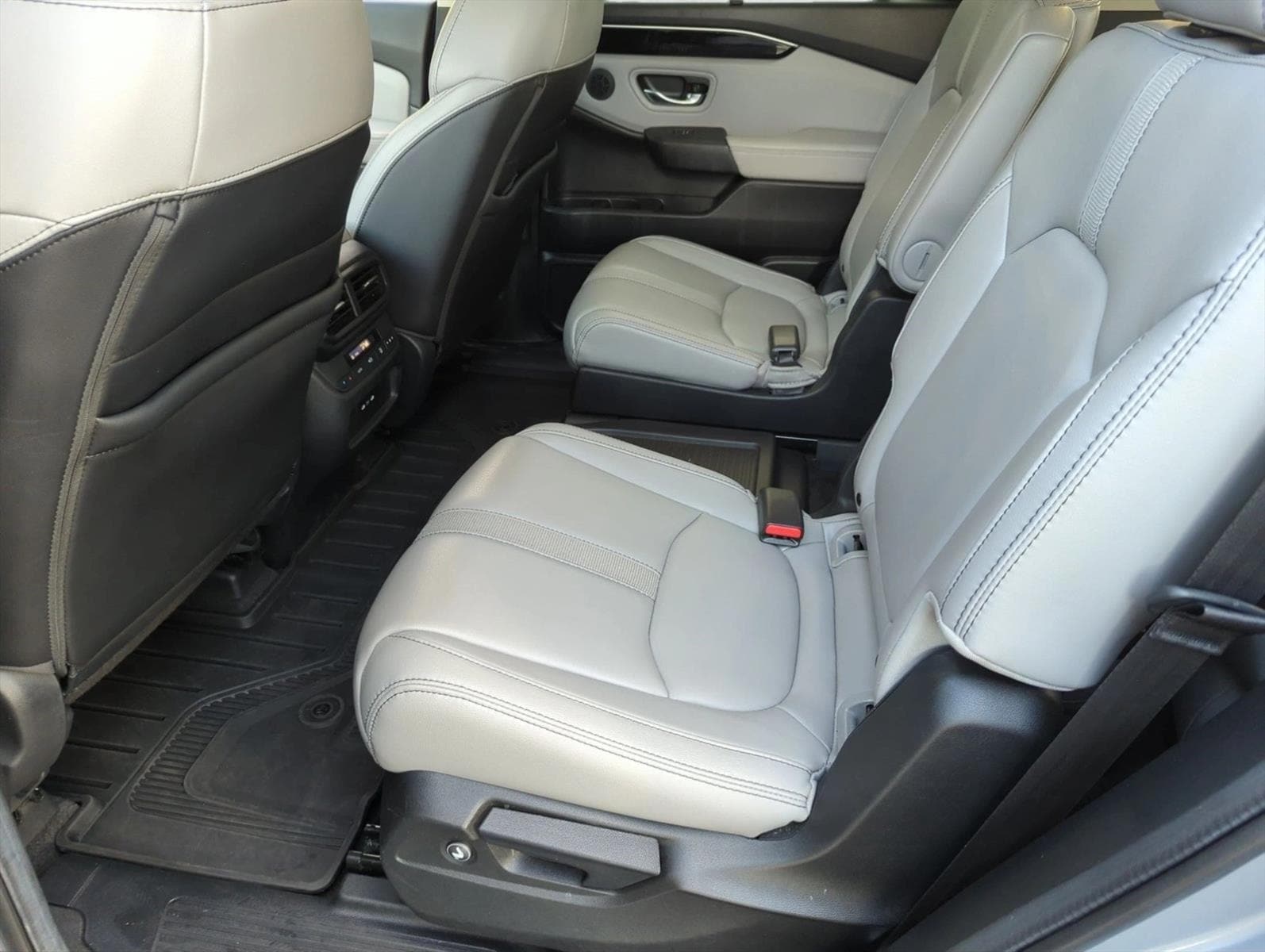 2024 Honda Pilot EX-L - Photo 18