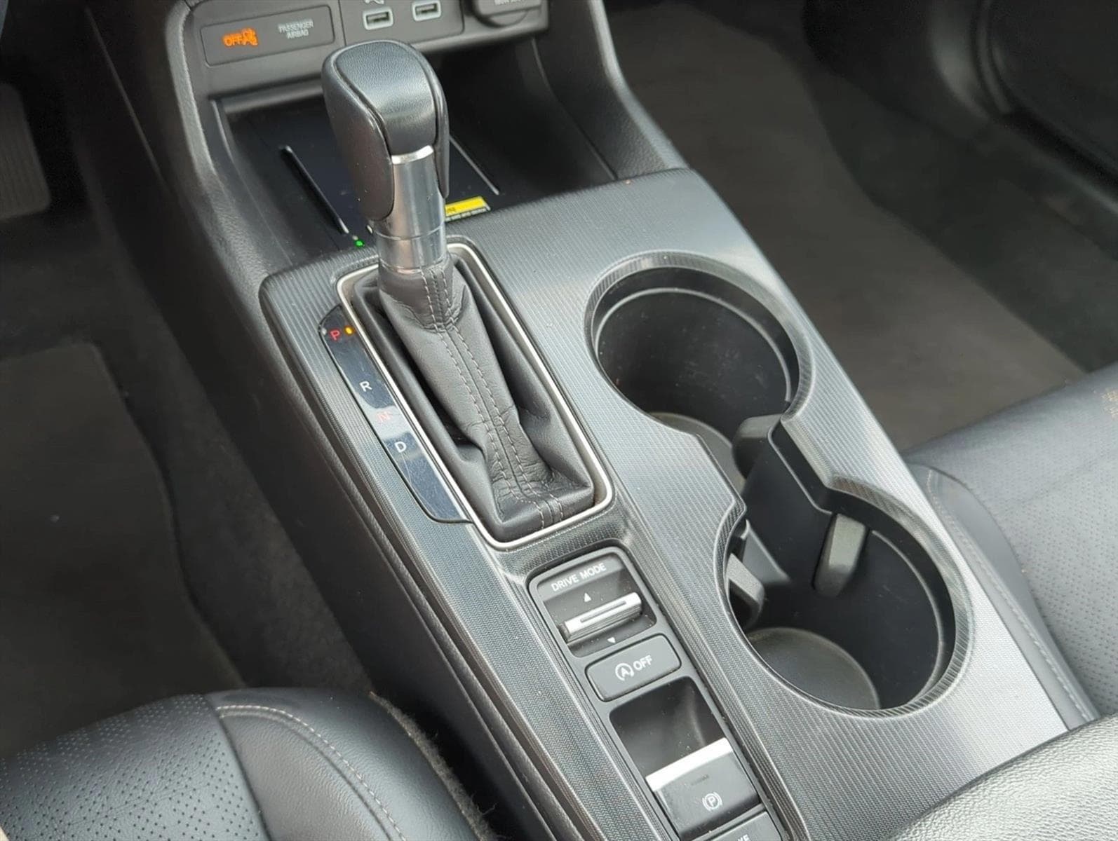 2023 Honda Civic Touring - Photo 11