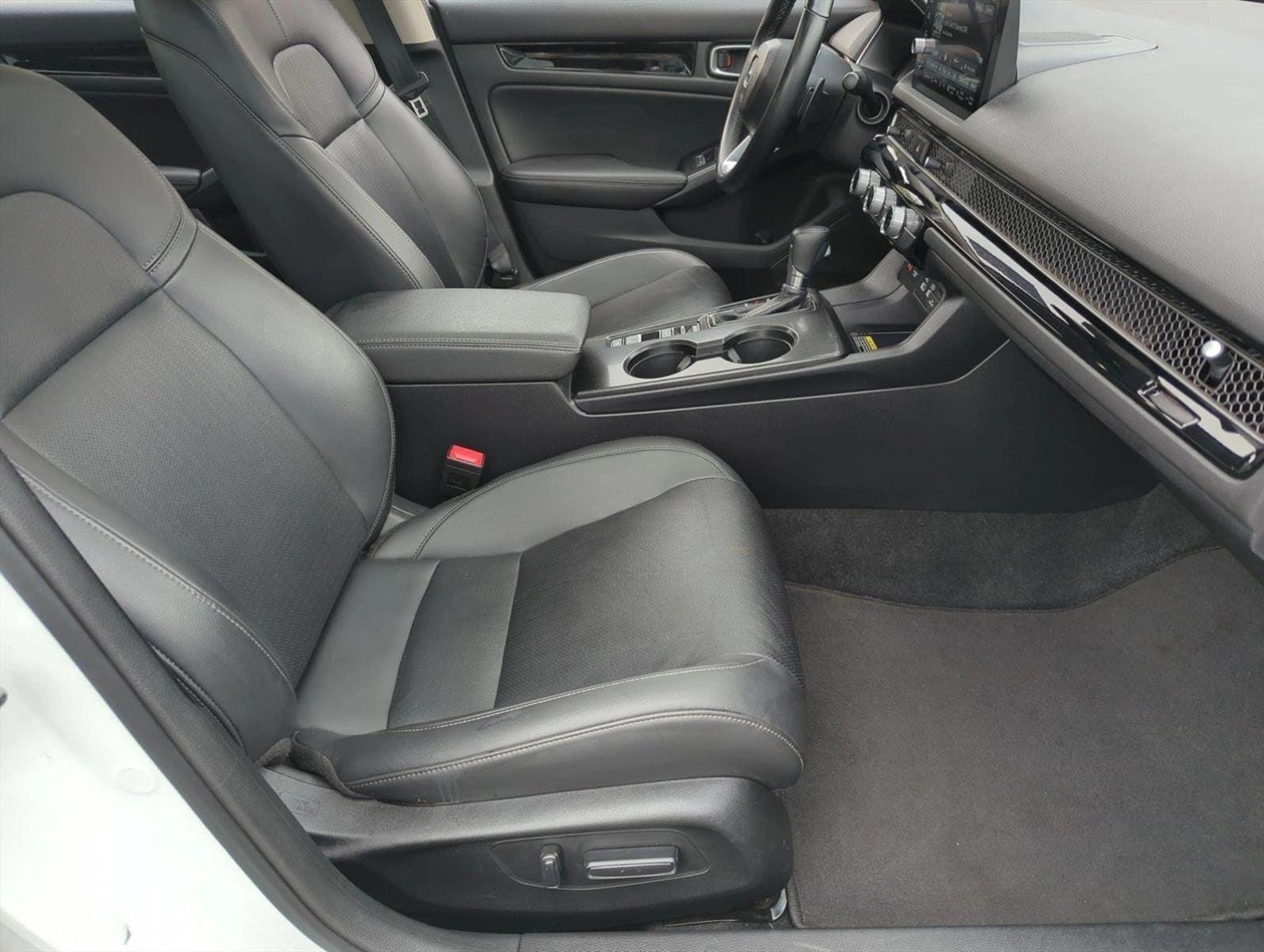 2023 Honda Civic Touring - Photo 20