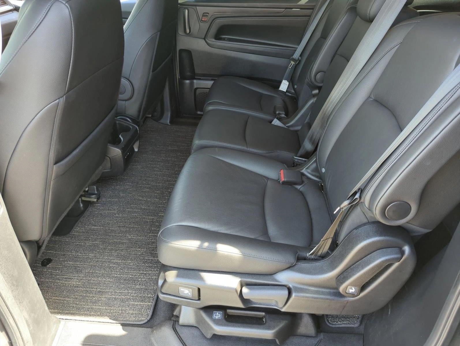 2025 Honda Odyssey EX-L - Photo 19