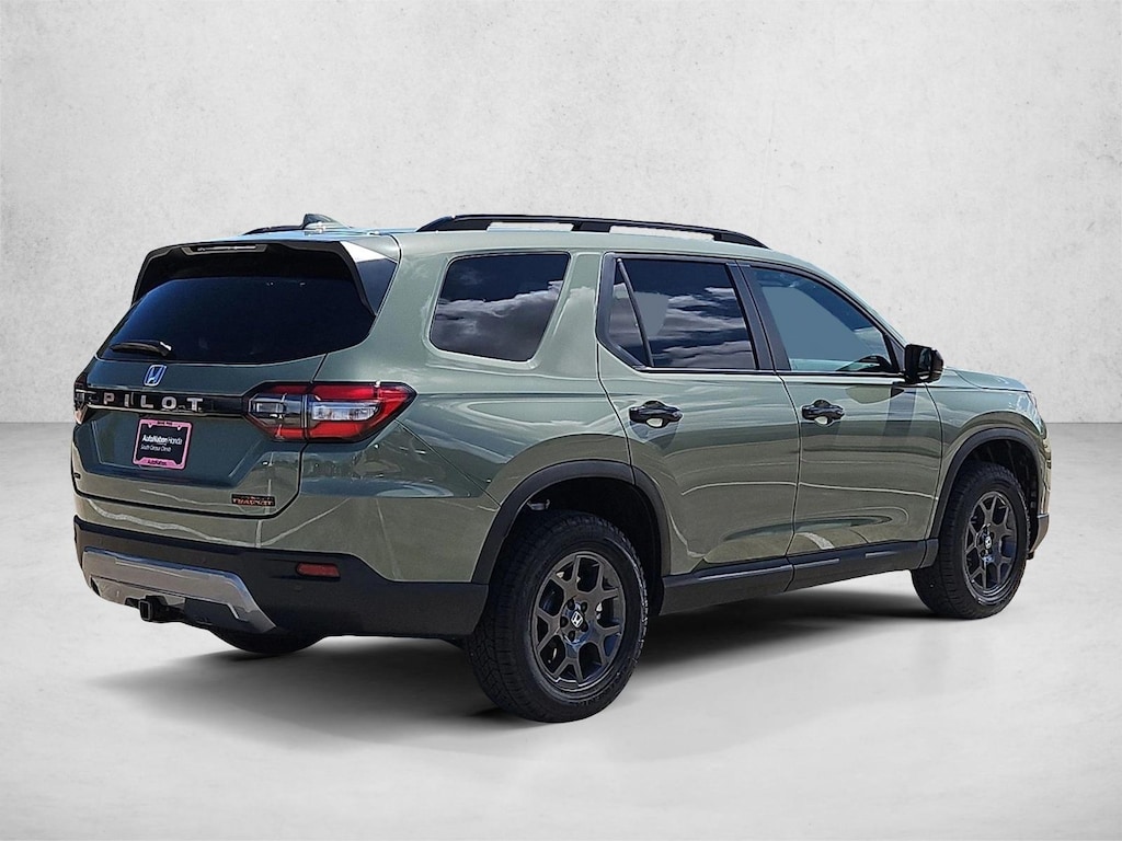 New 2026 Honda Pilot TrailSport SUV