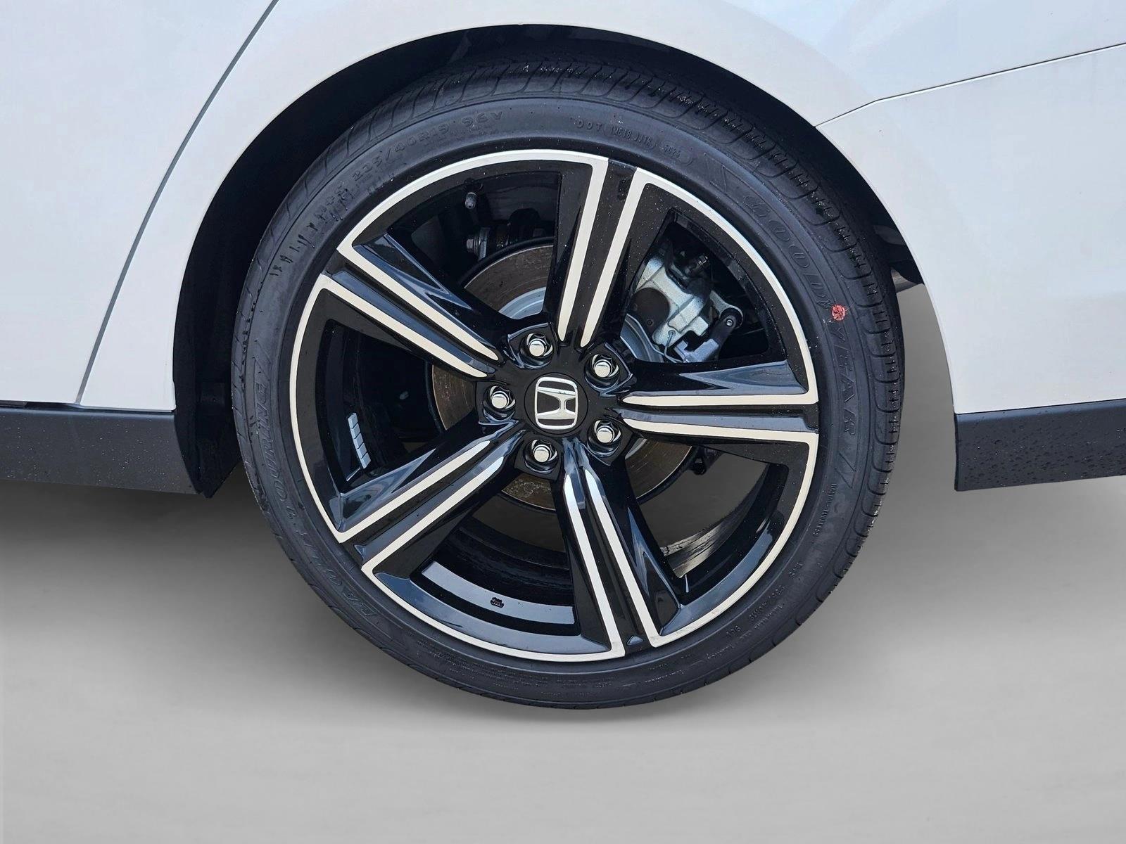 2026 Honda Accord Hybrid Sport - Photo 10